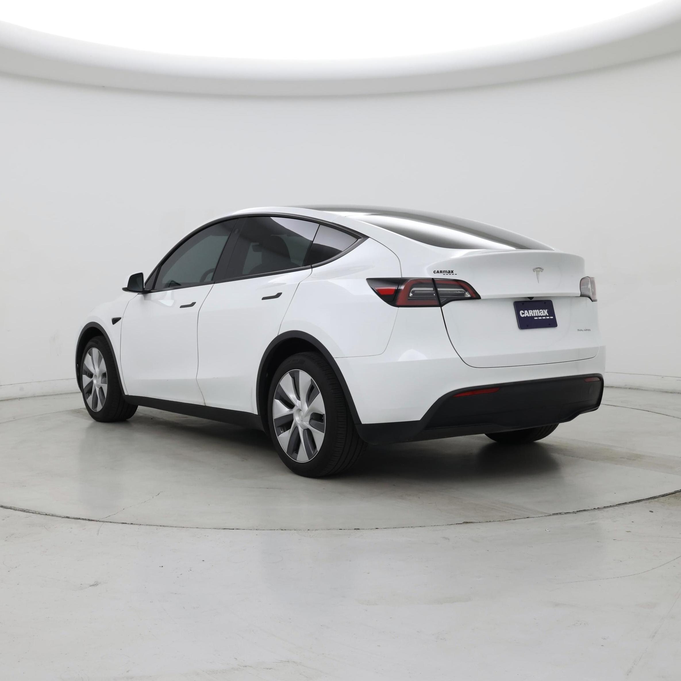 Thumbnail: 2023 Tesla Model Y - 2