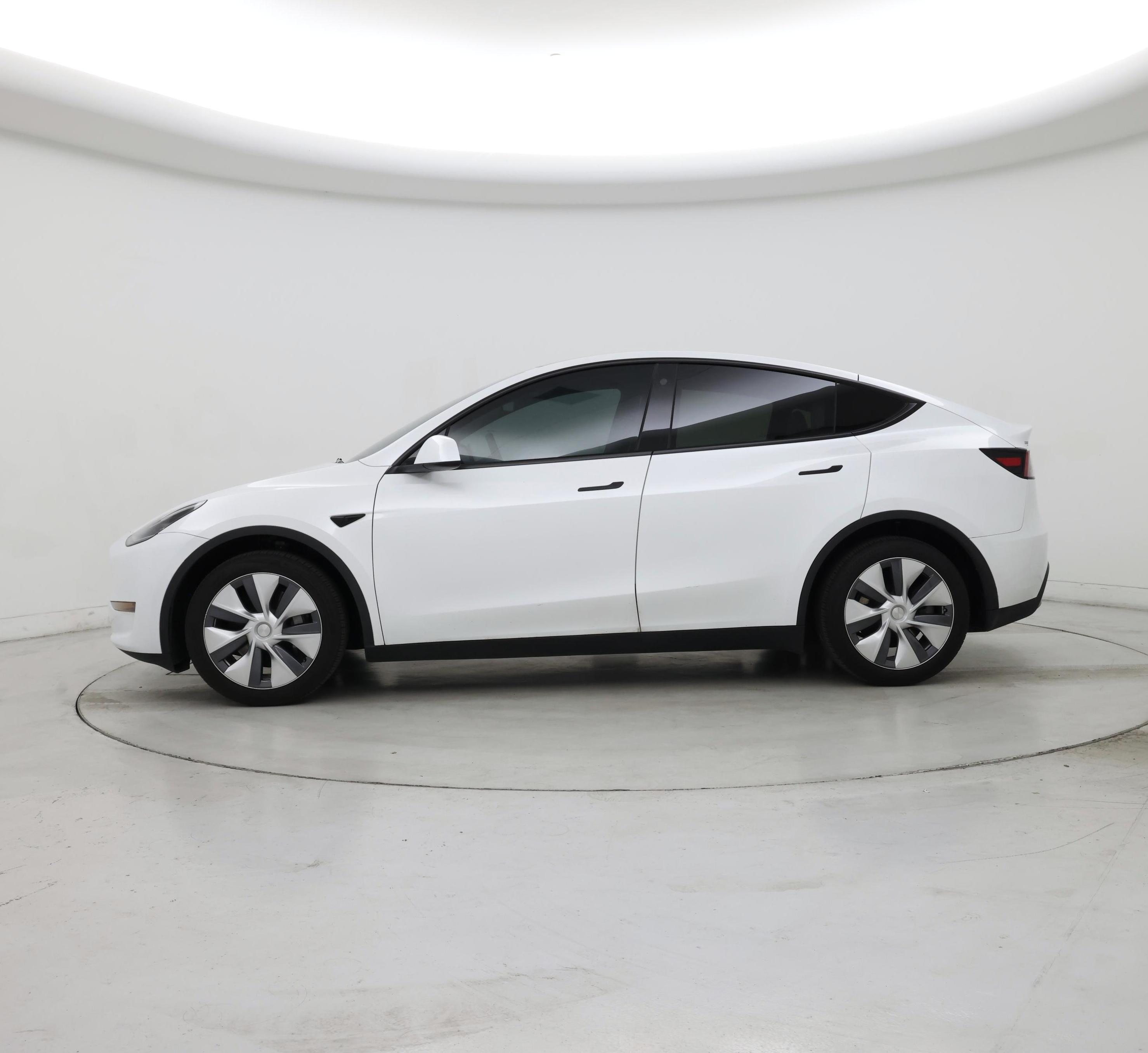 Thumbnail: 2023 Tesla Model Y - 3