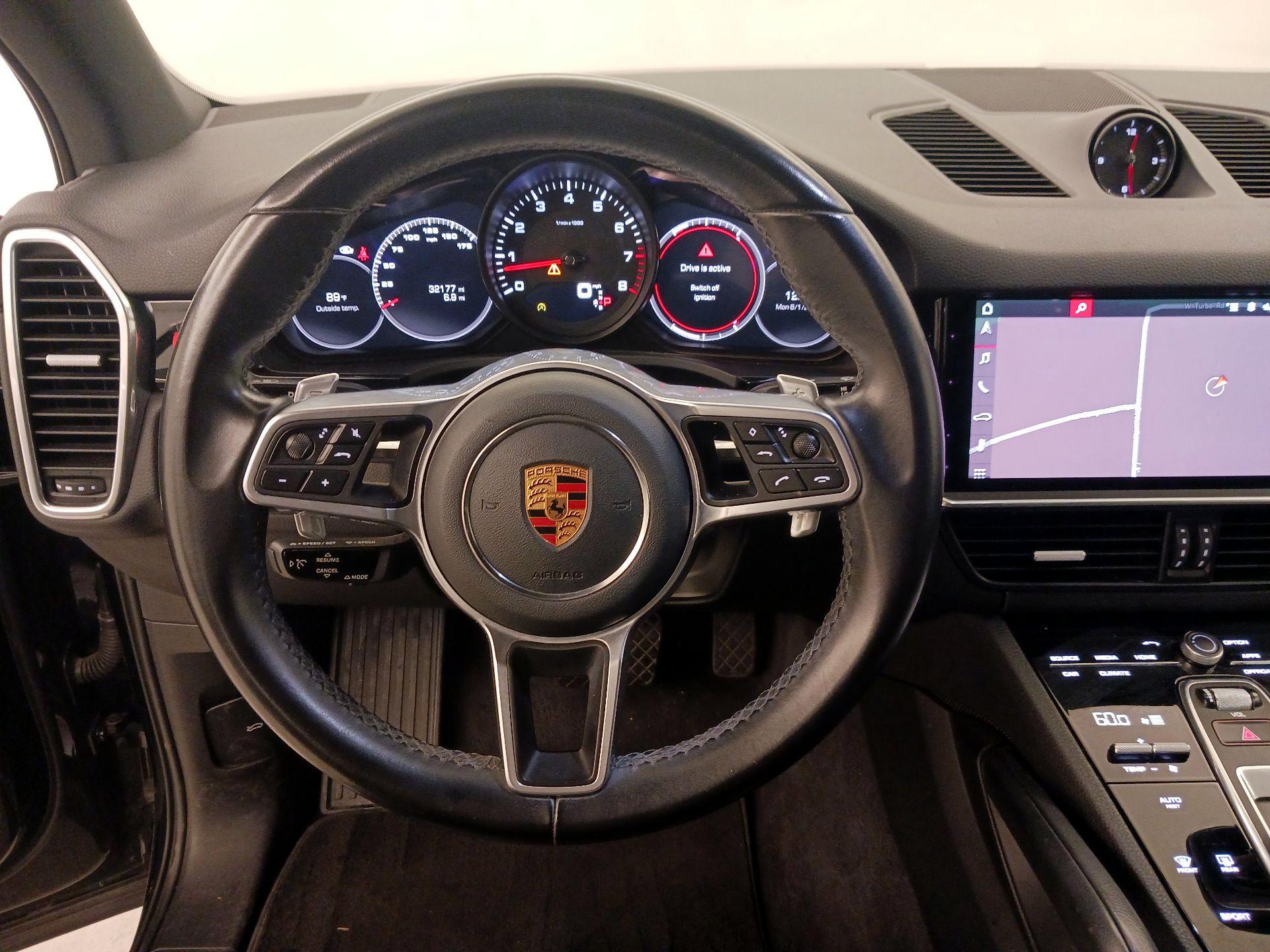 Thumbnail: 2020 Porsche Cayenne - 10