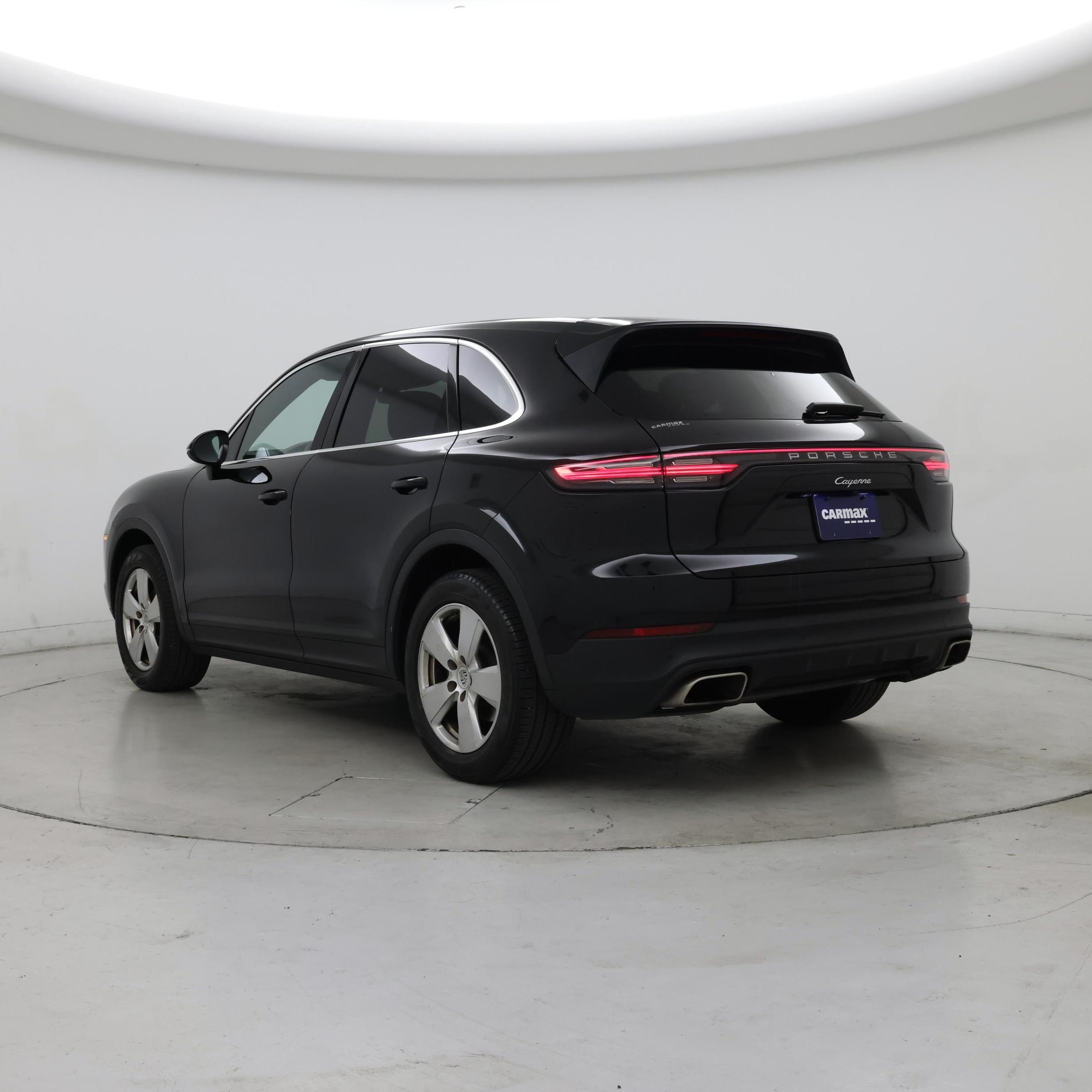 Thumbnail: 2020 Porsche Cayenne - 2