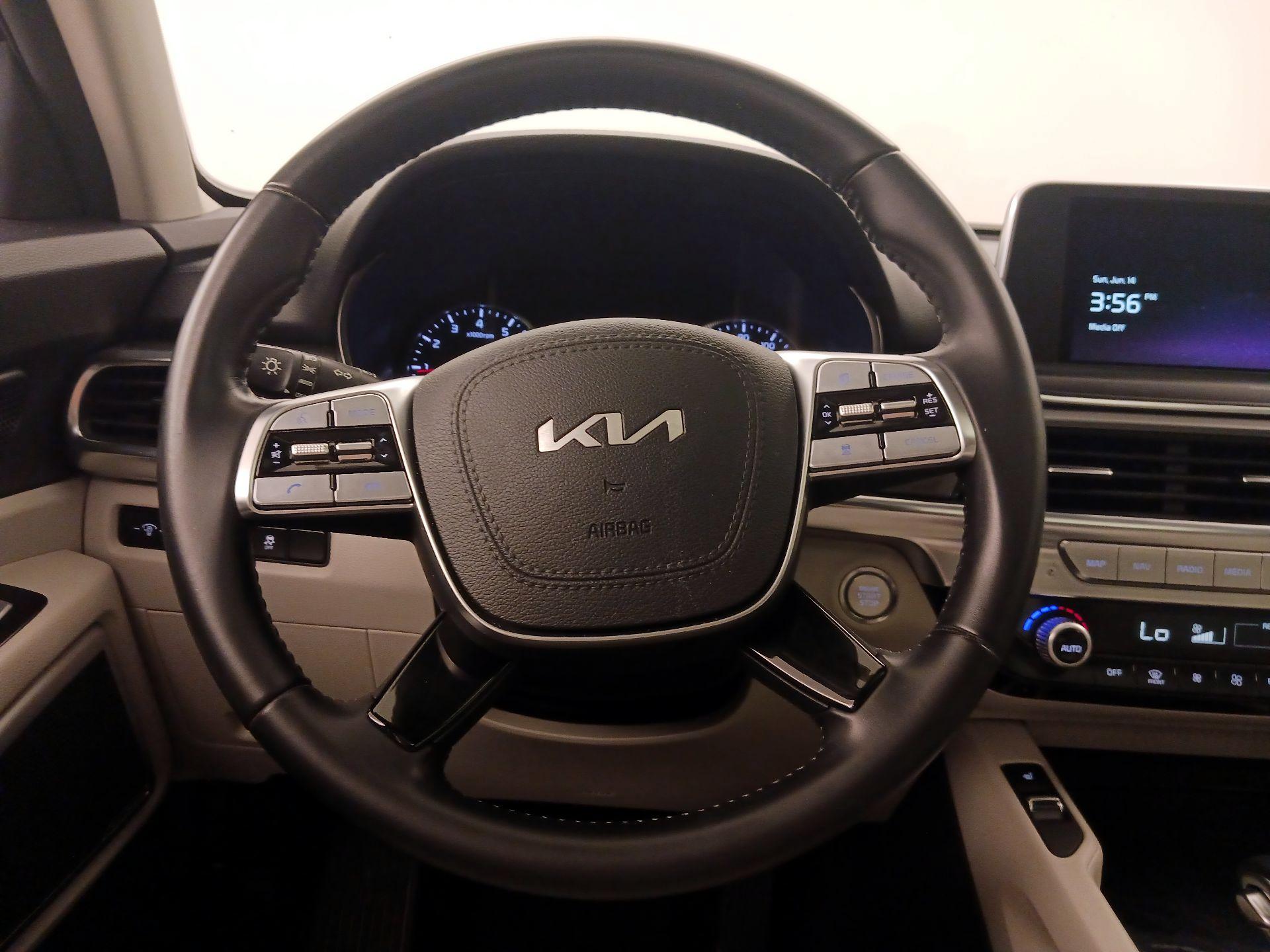 Thumbnail: 2022 Kia Telluride - 10