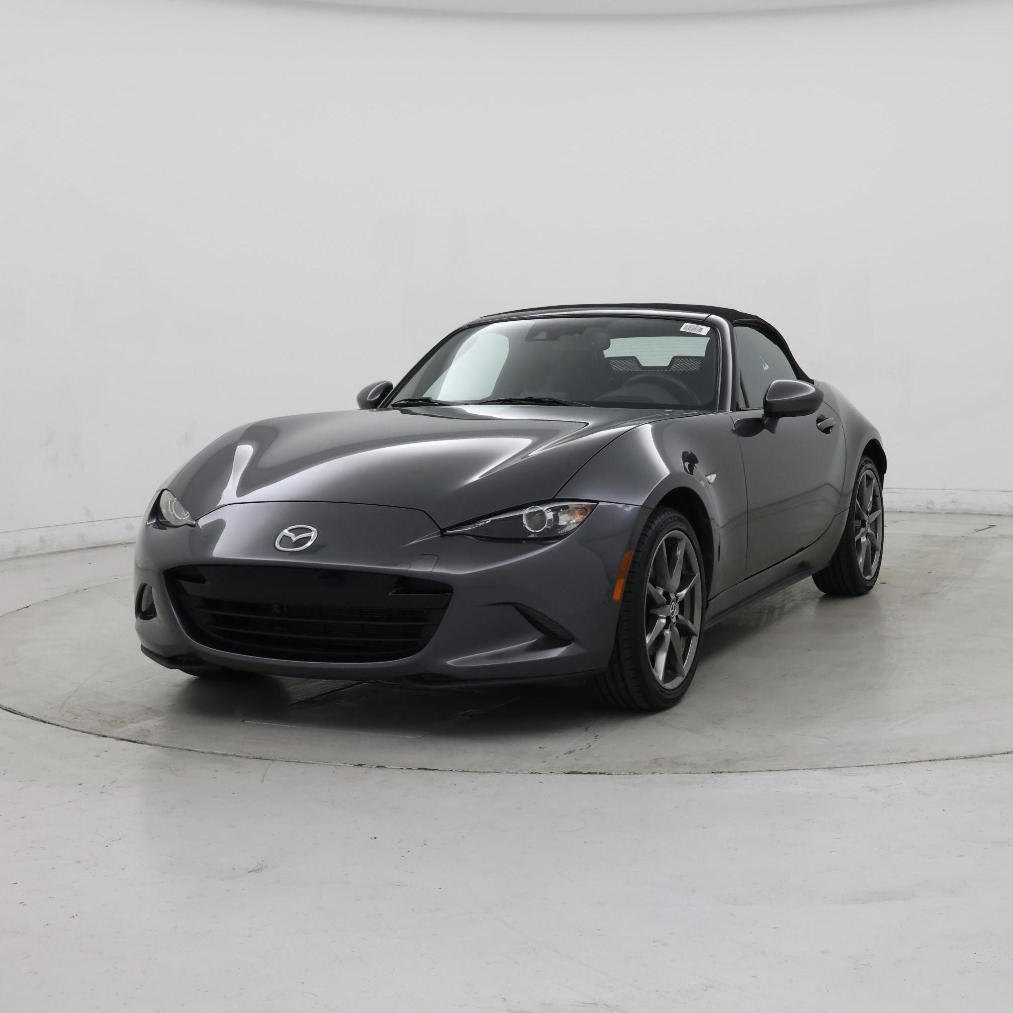 Thumbnail: 2020 Mazda MX-5 Miata - 4