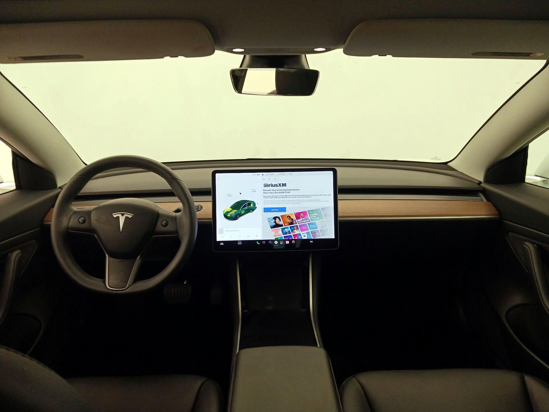 Thumbnail: 2020 Tesla Model 3 - 9