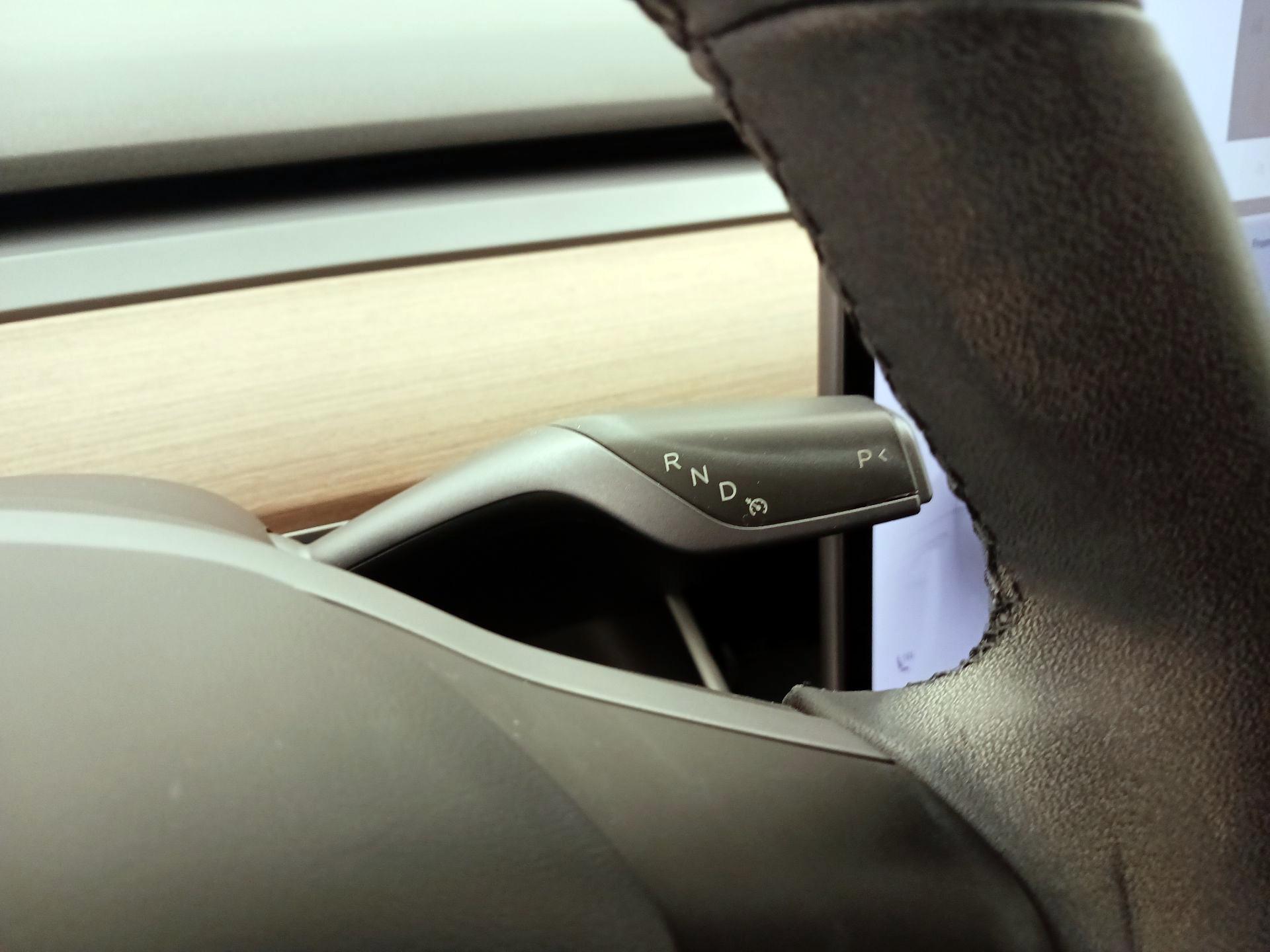Thumbnail: 2020 Tesla Model 3 - 17