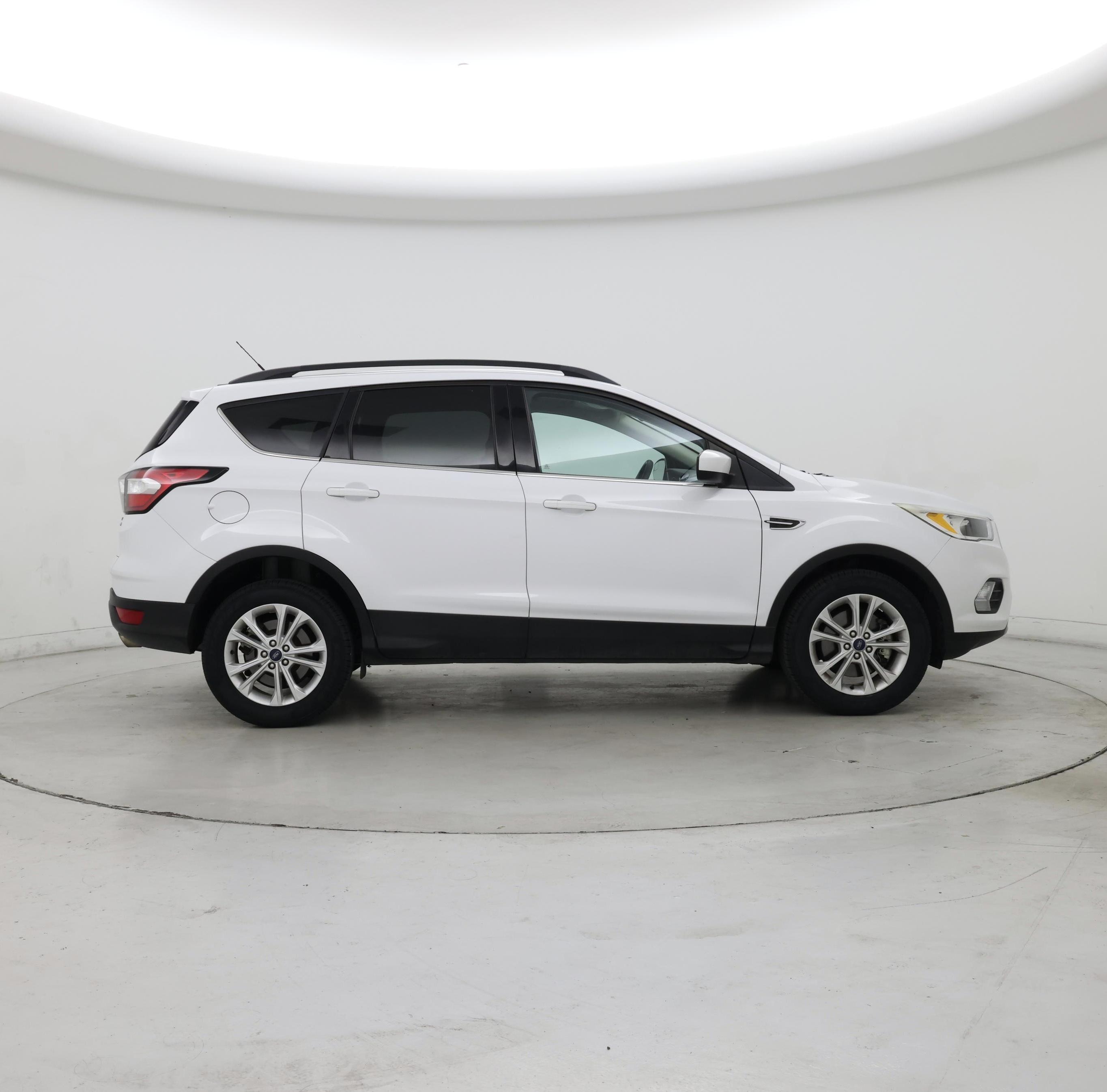 Thumbnail: 2018 Ford Escape - 7