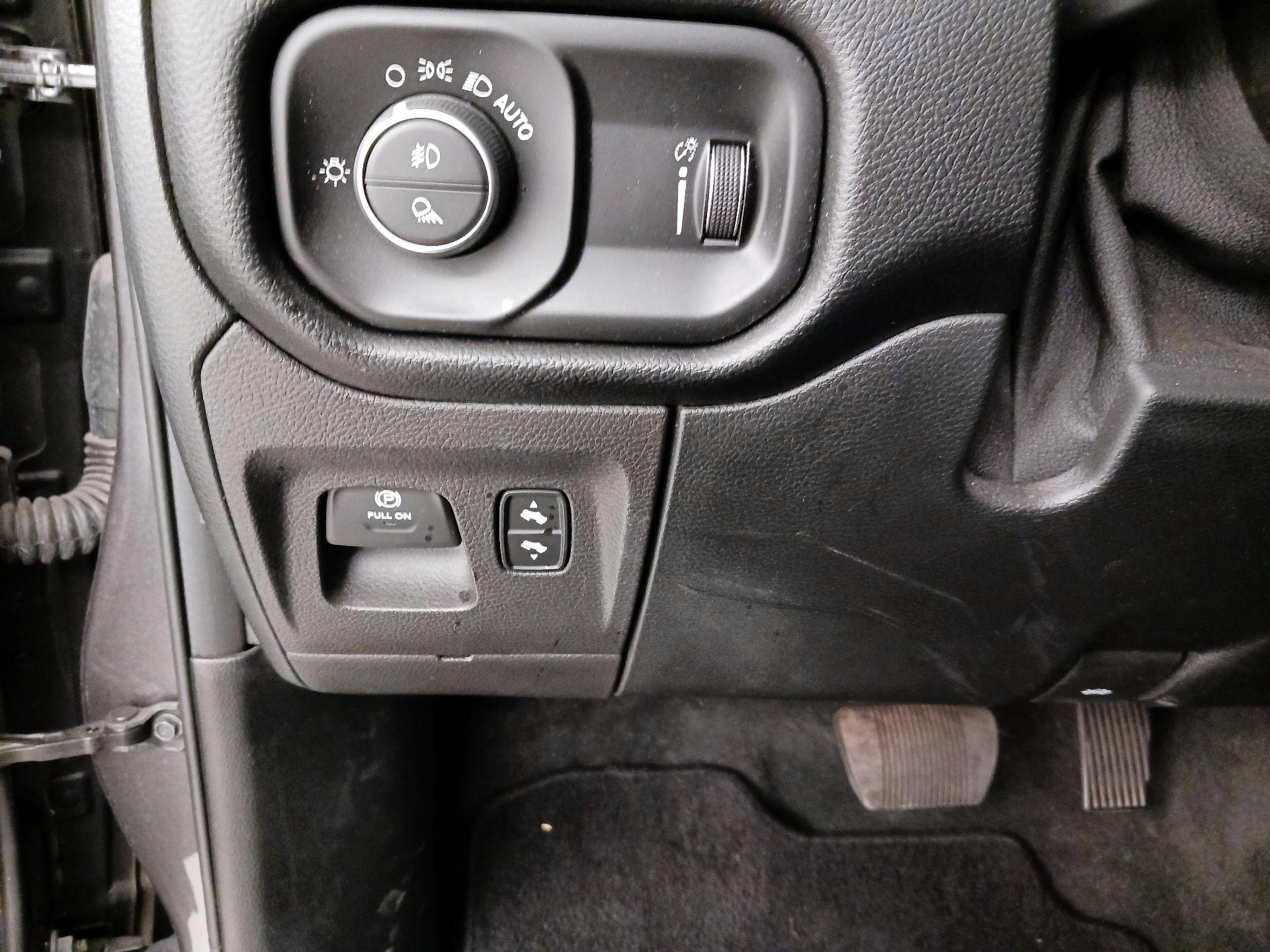 Thumbnail: 2021 RAM 1500 - 13