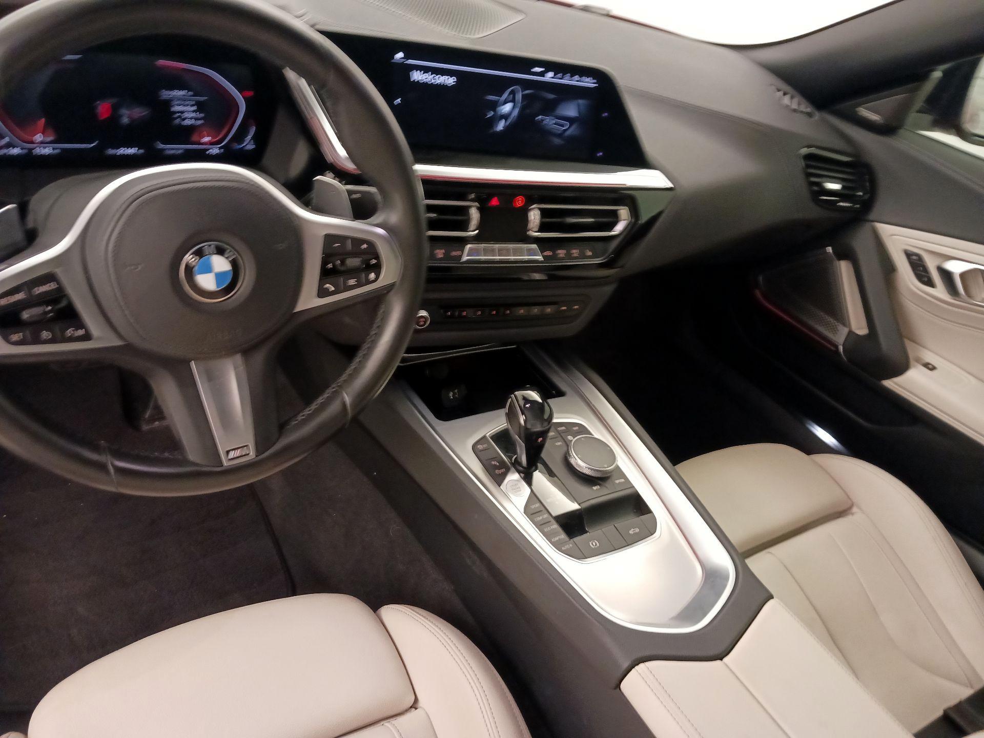 Thumbnail: 2019 BMW Z4 - 9