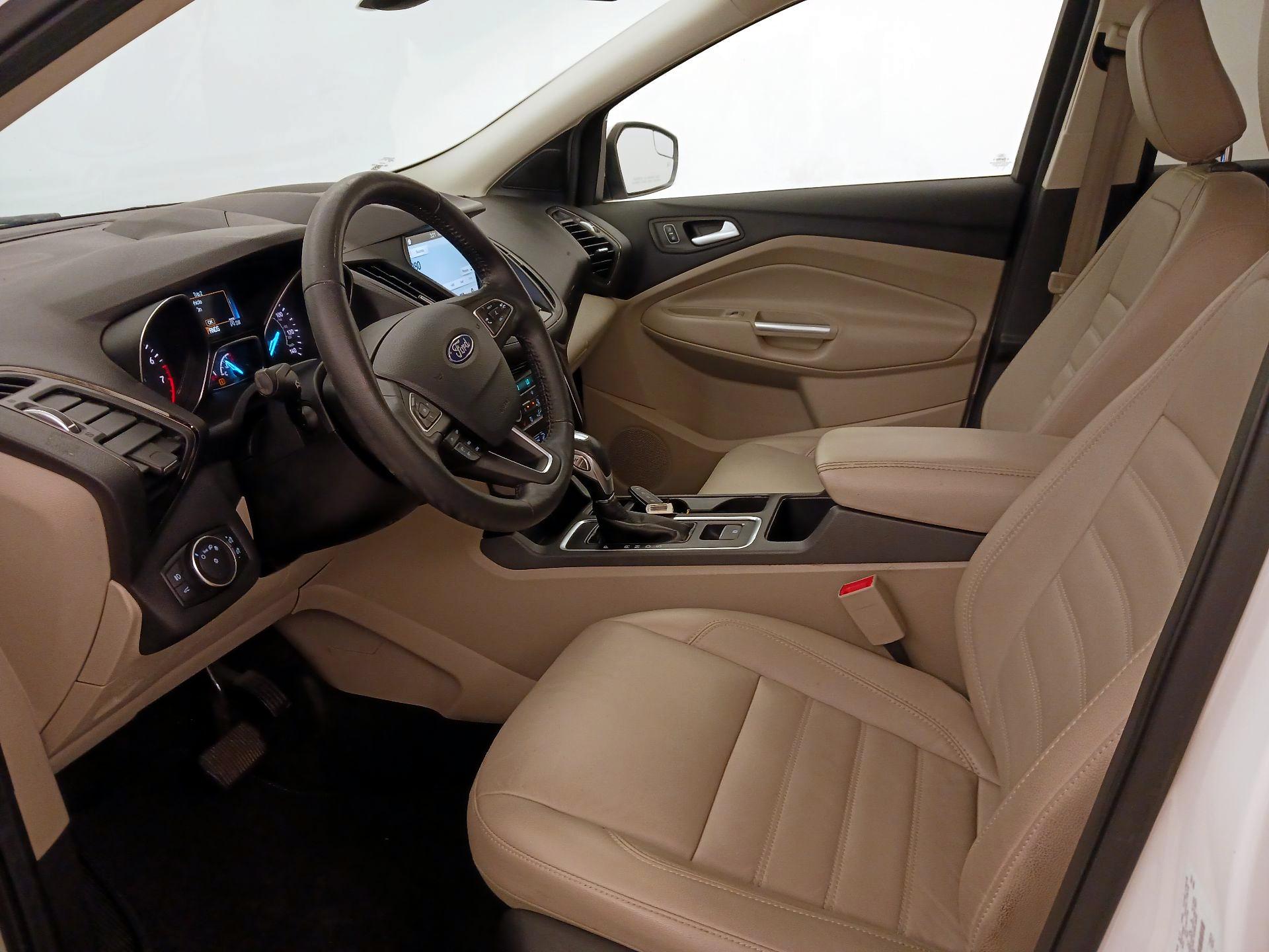 Thumbnail: 2018 Ford Escape - 11