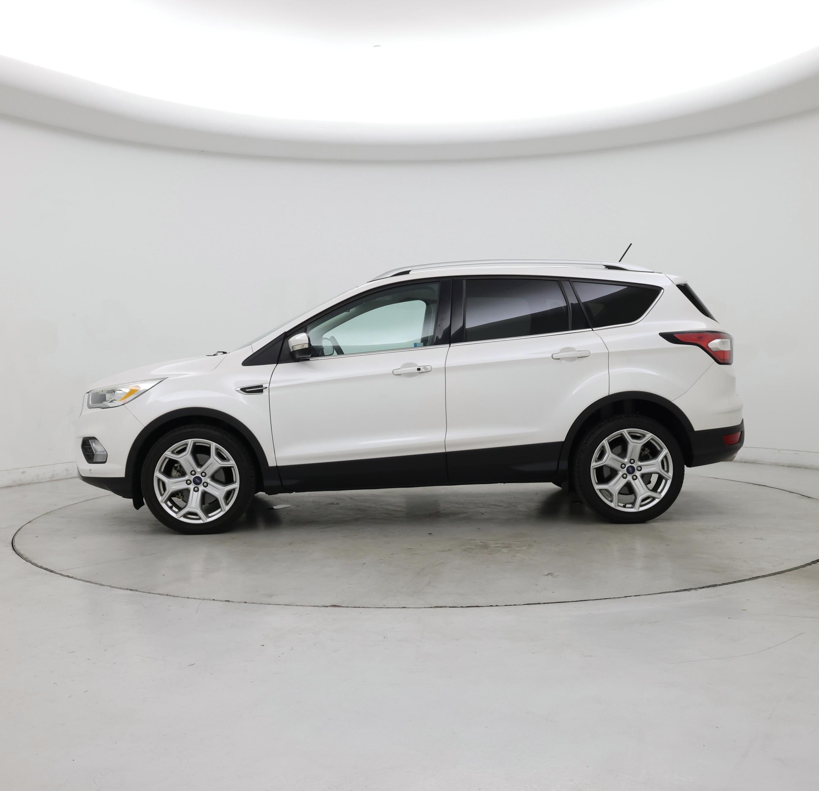 Thumbnail: 2018 Ford Escape - 3