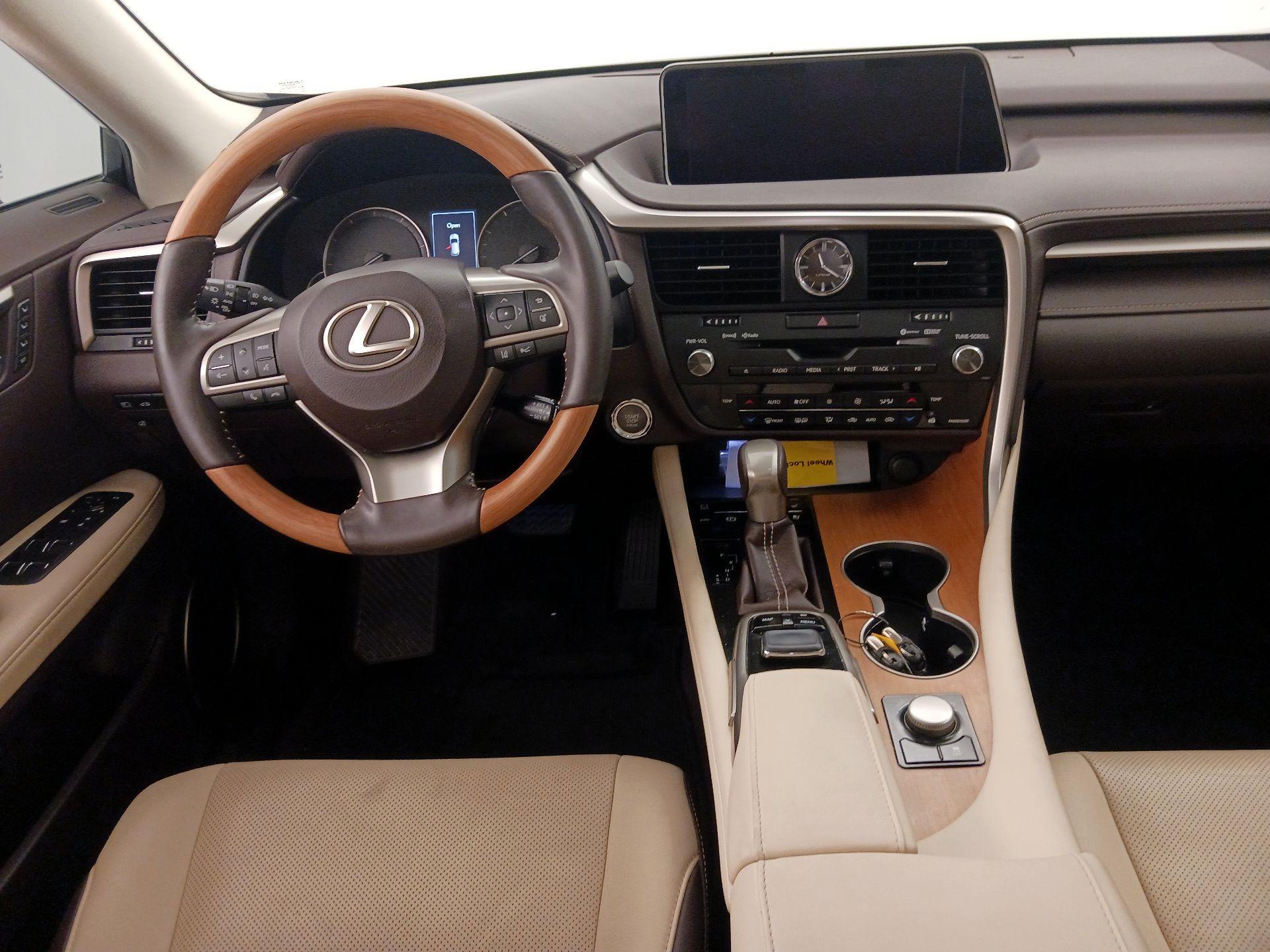 Thumbnail: 2016 Lexus RX - 9