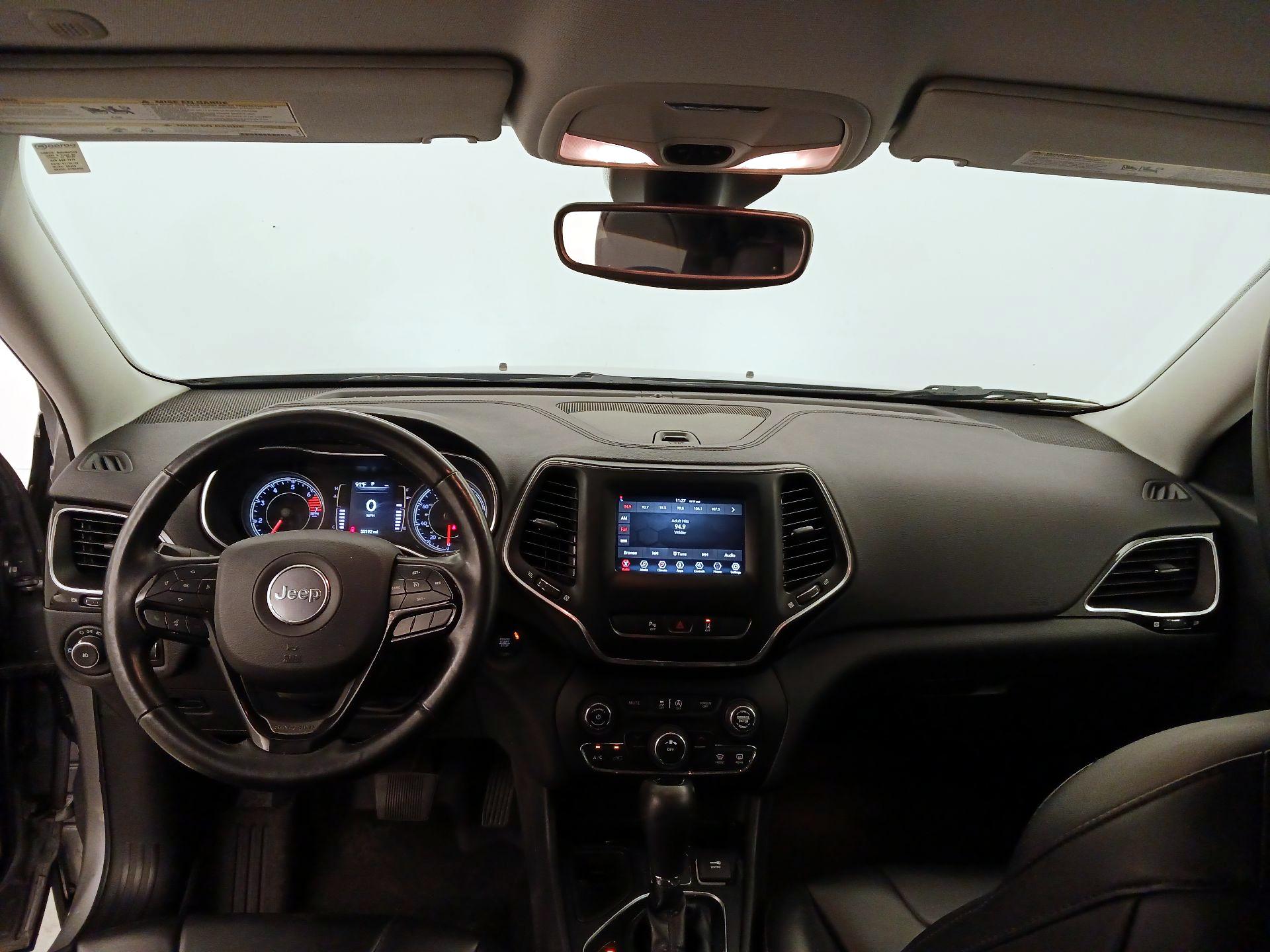 Thumbnail: 2021 Jeep Cherokee - 9