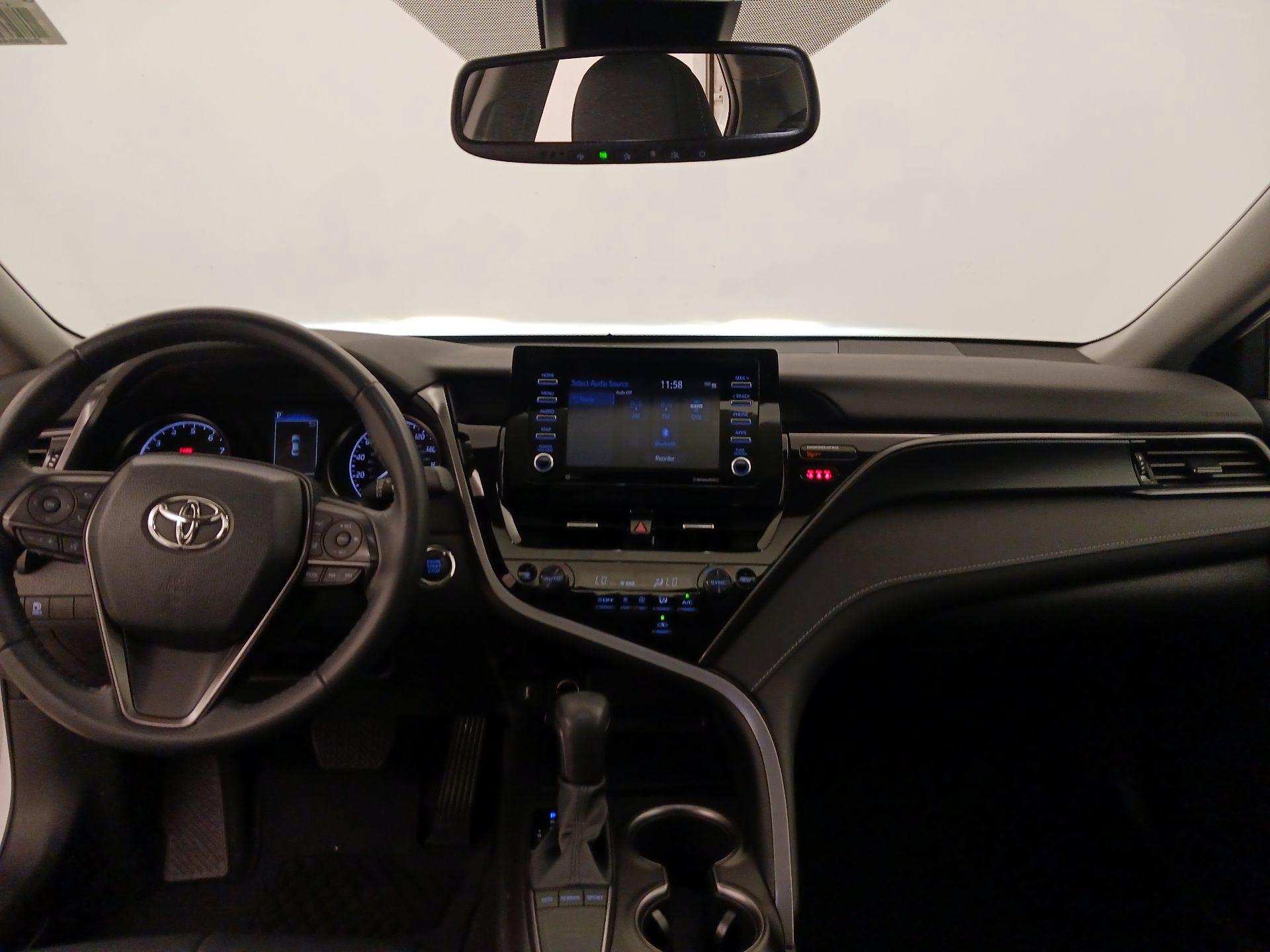 Thumbnail: 2023 Toyota Camry - 9
