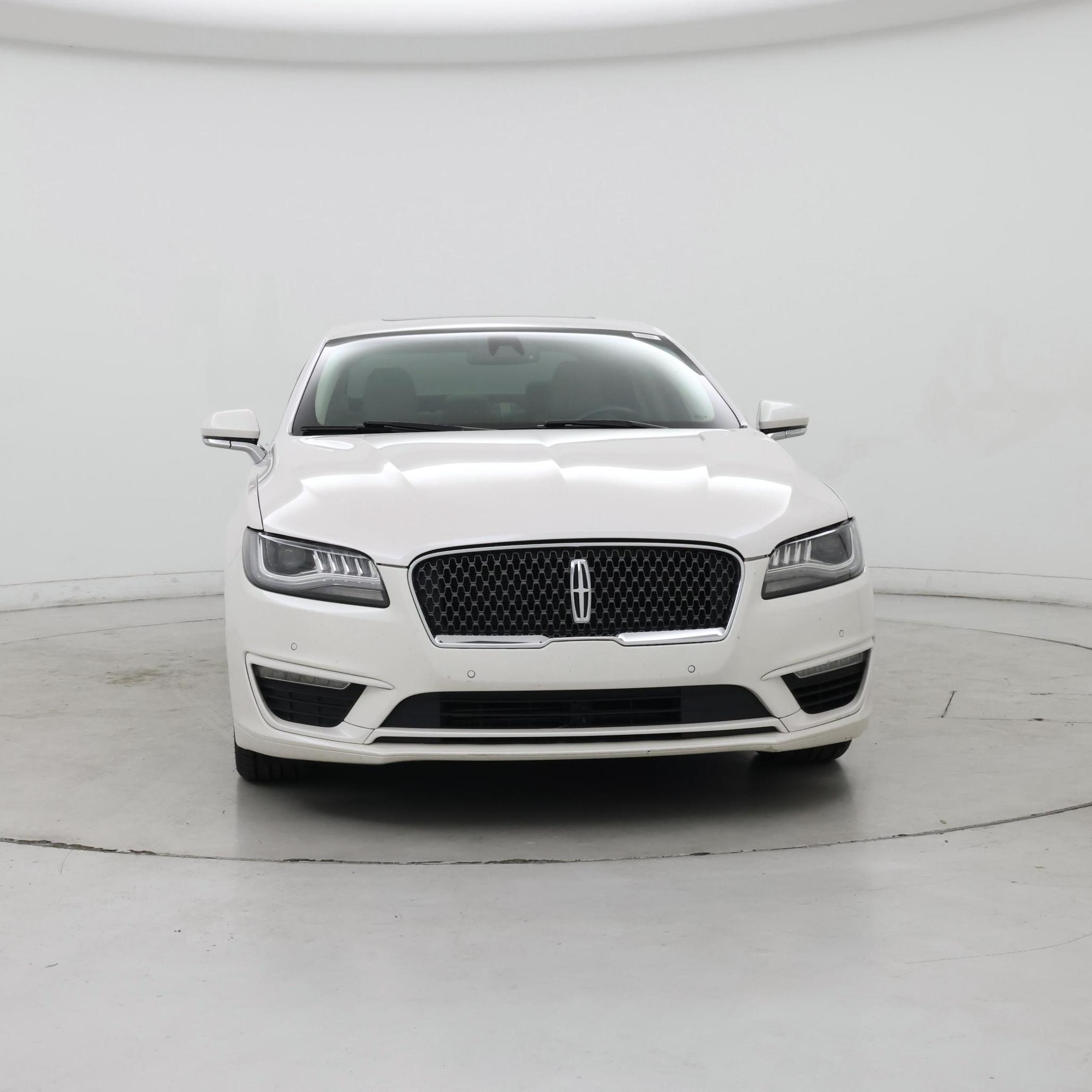 Thumbnail: 2020 Lincoln MKZ - 5