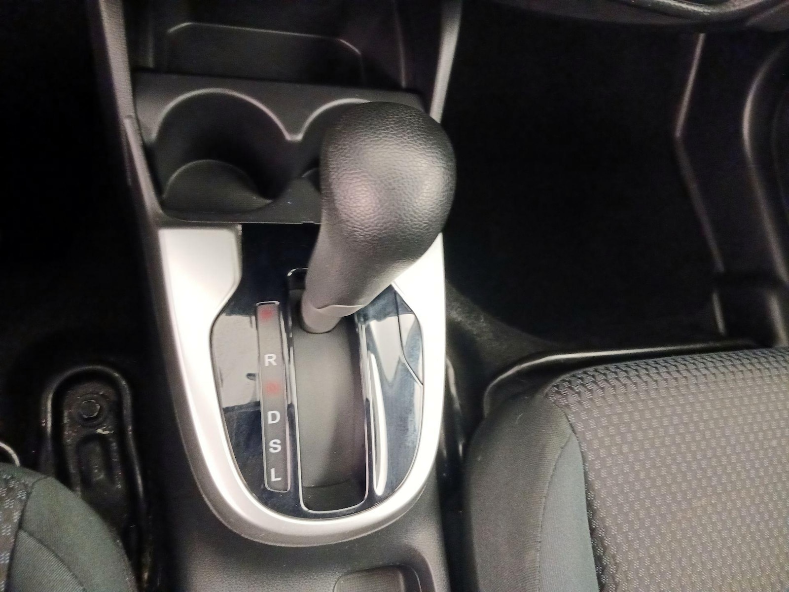 2019 Honda Fit LX - Photo 18
