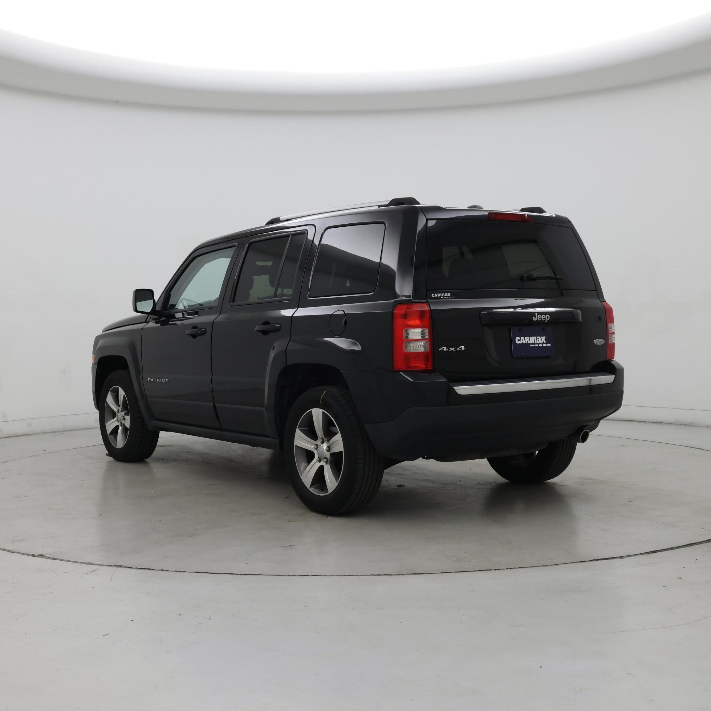 Thumbnail: 2017 Jeep Patriot - 2