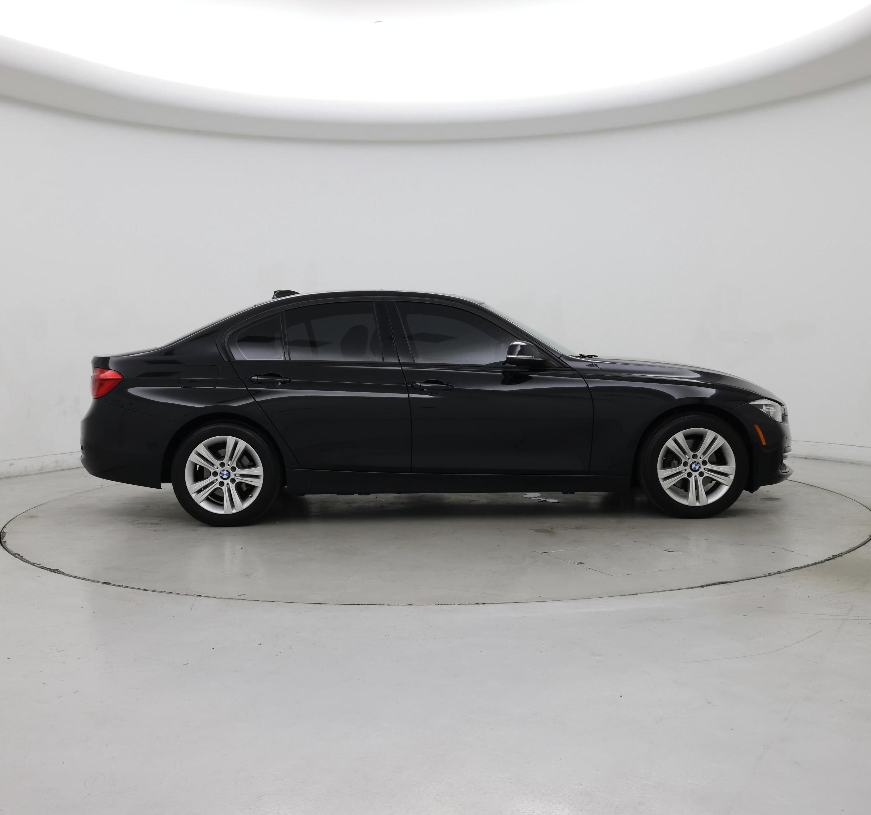 Thumbnail: 2016 BMW 3 Series - 7