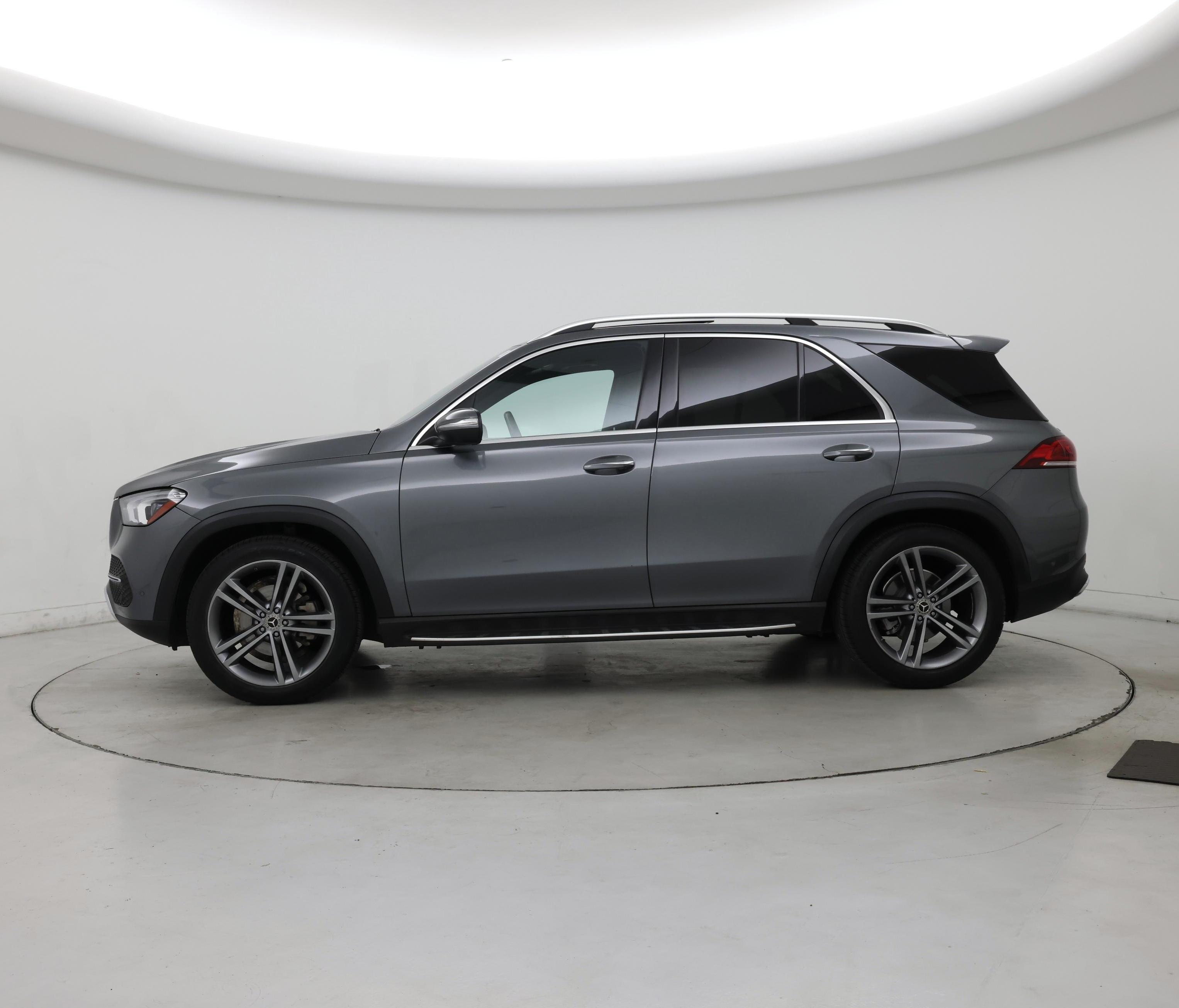 Thumbnail: 2021 Mercedes-Benz GLE - 3