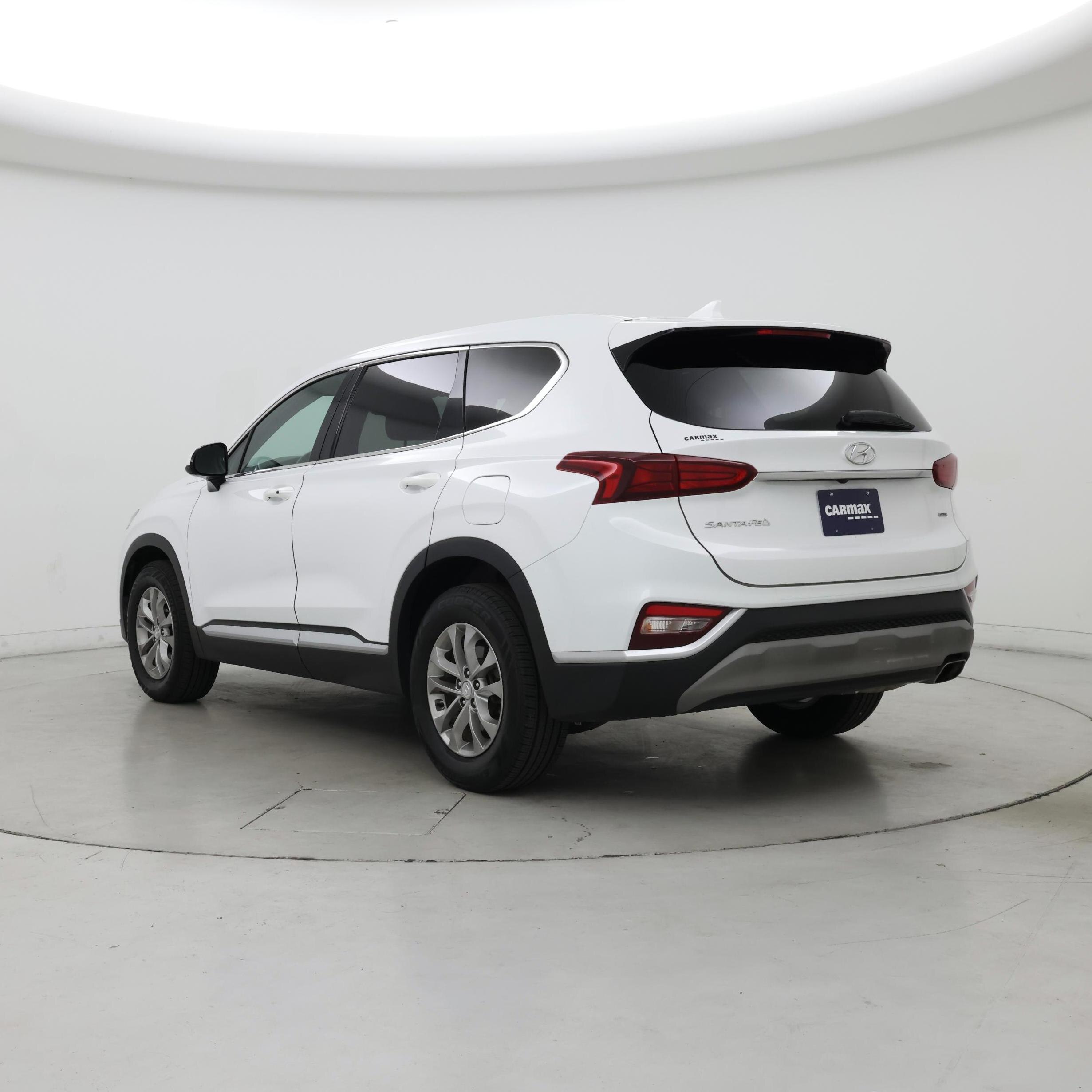 Thumbnail: 2019 Hyundai Santa Fe - 2