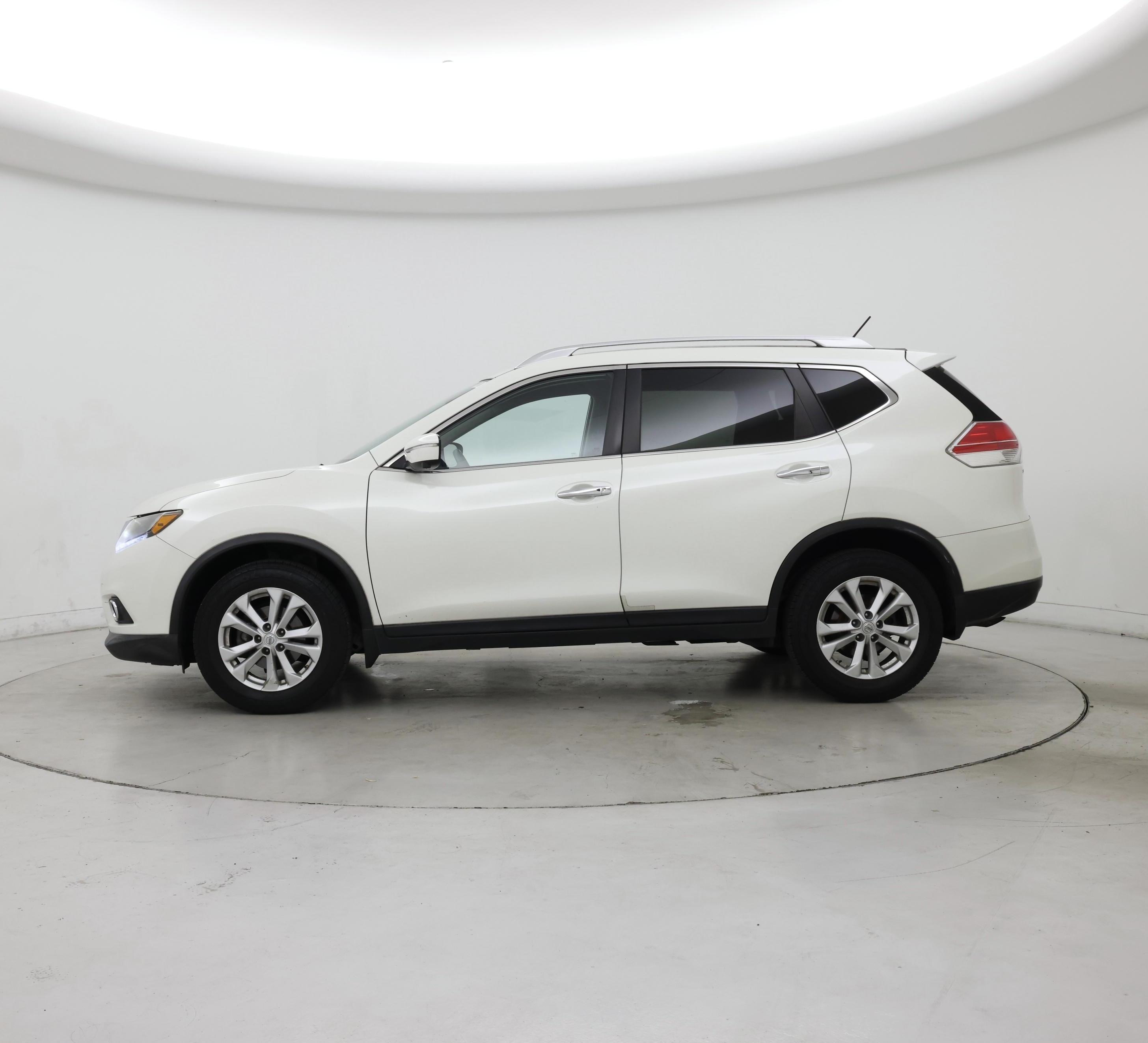 Thumbnail: 2016 Nissan Rogue - 3