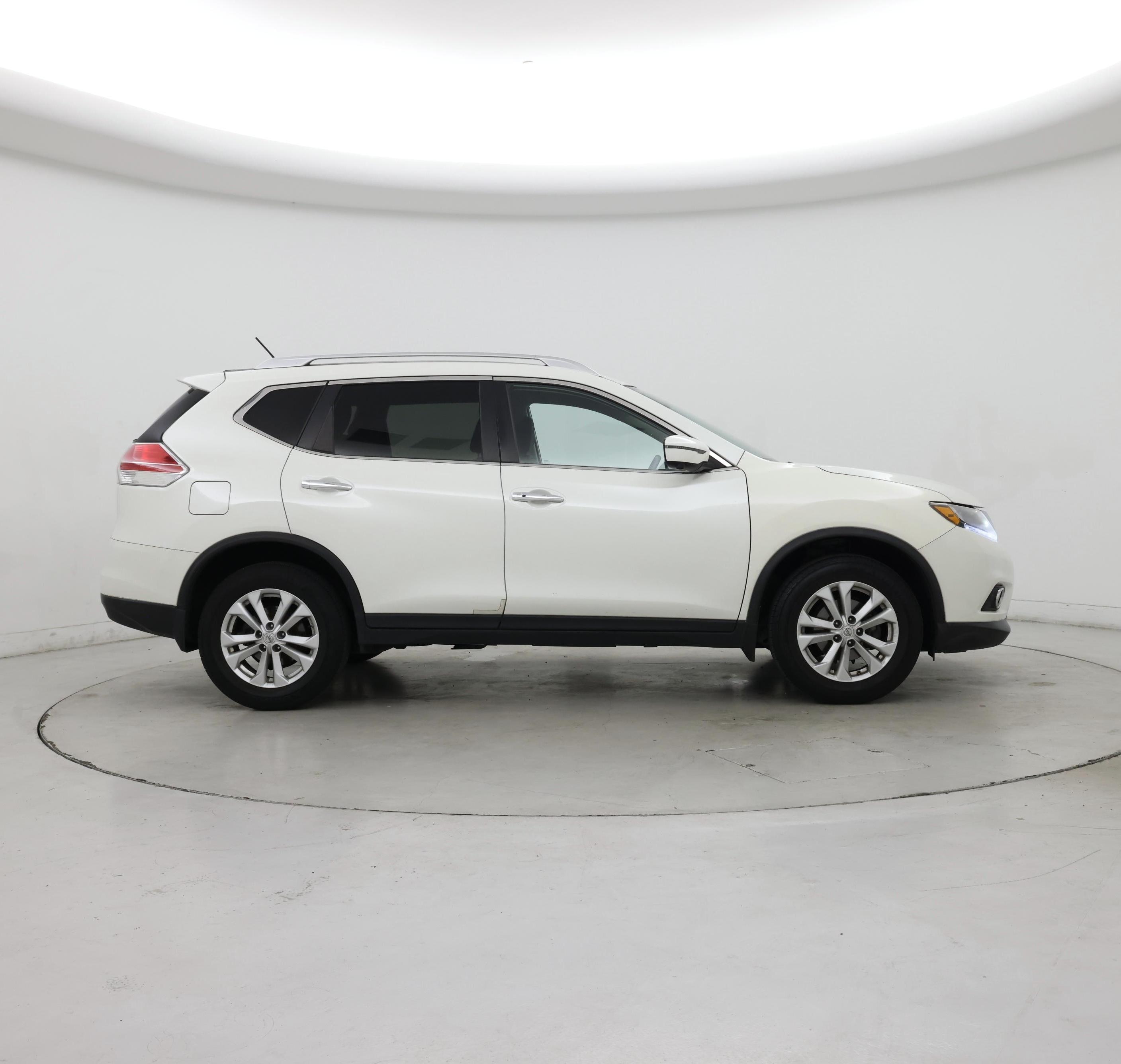 Thumbnail: 2016 Nissan Rogue - 7