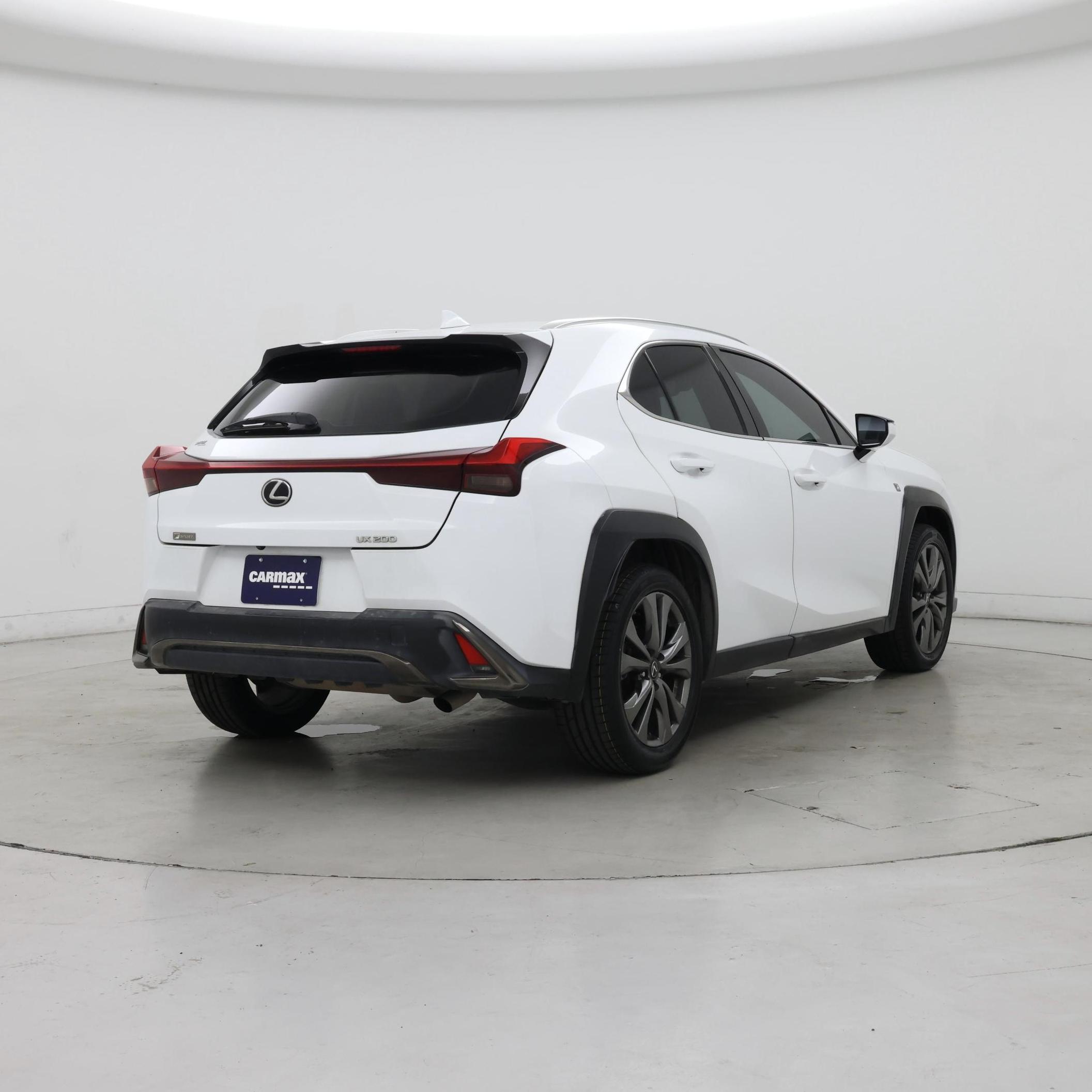 Thumbnail: 2019 Lexus UX - 8