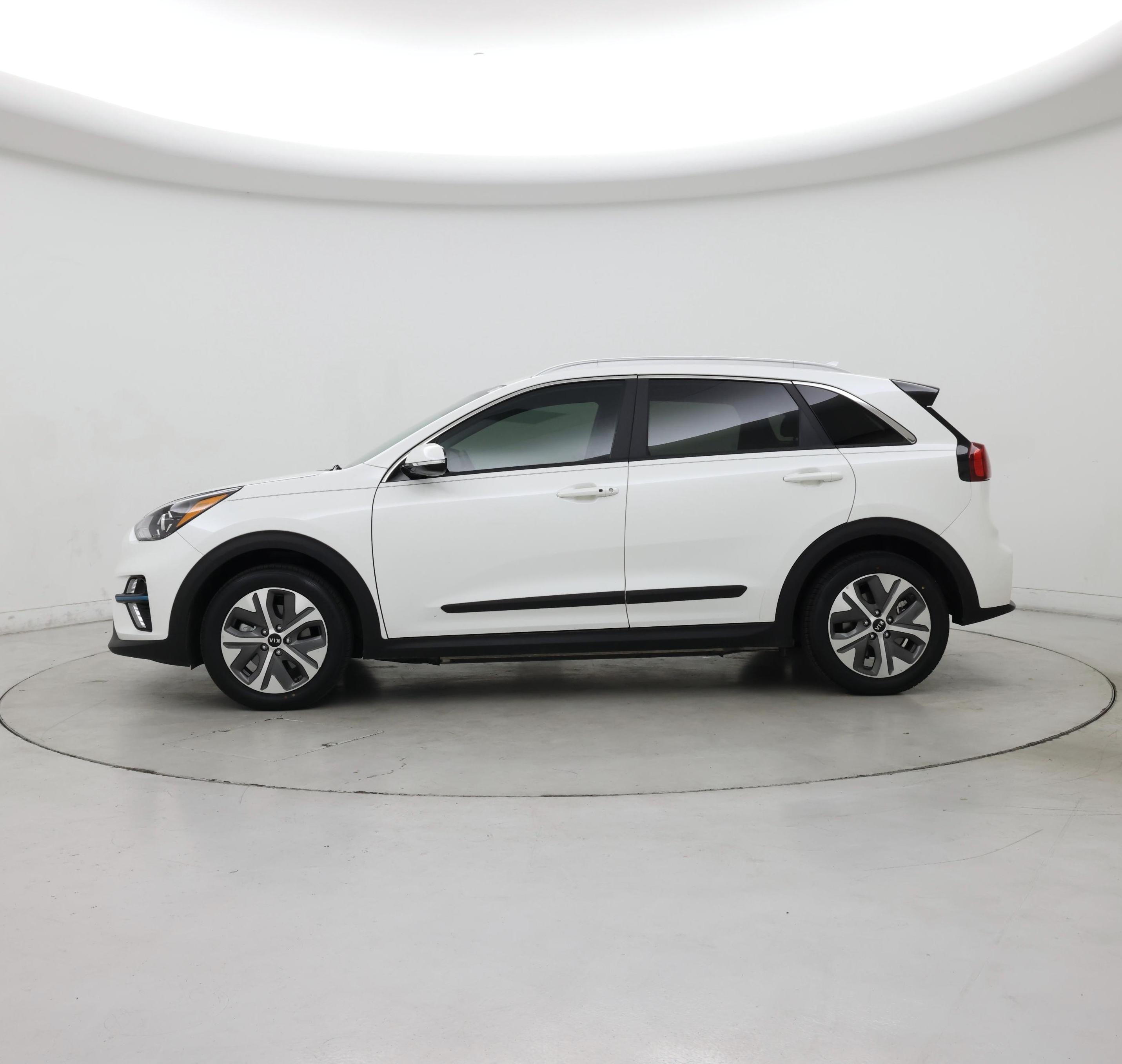 Thumbnail: 2020 Kia Niro - 3