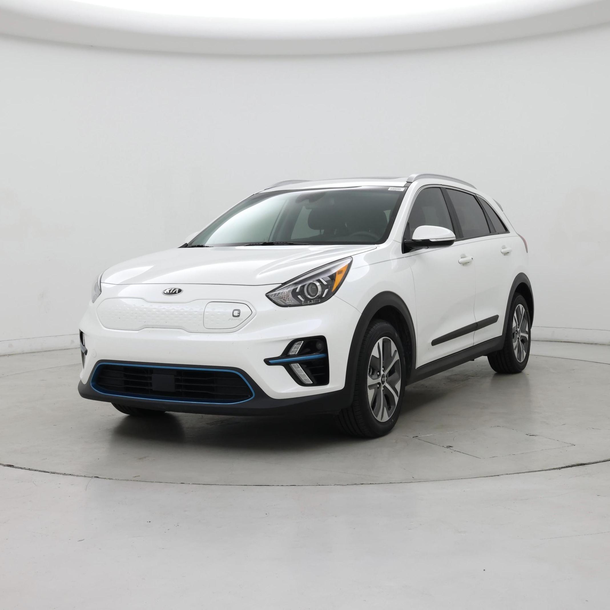 Thumbnail: 2020 Kia Niro - 4