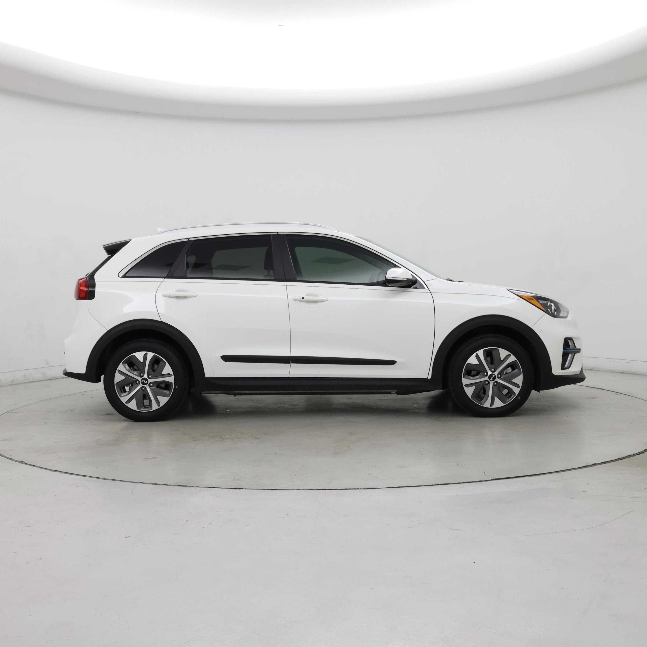 Thumbnail: 2020 Kia Niro - 7