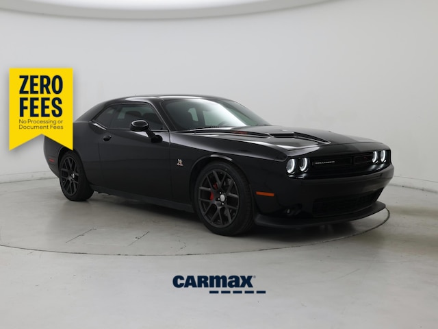 Black 2016 Dodge Challenger Coupe Rear-Wheel Drive Automatic
