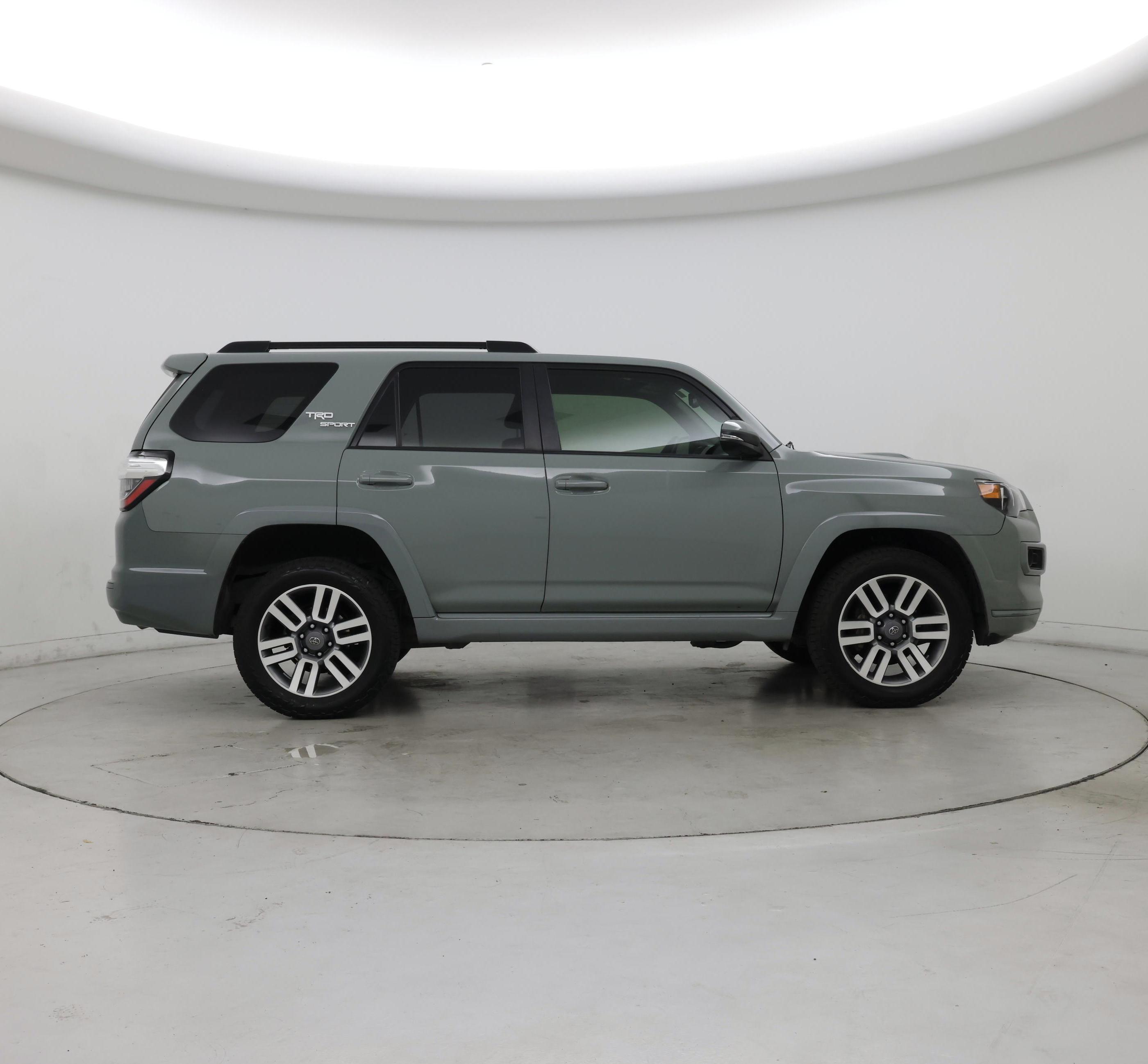 Thumbnail: 2023 Toyota 4Runner - 7