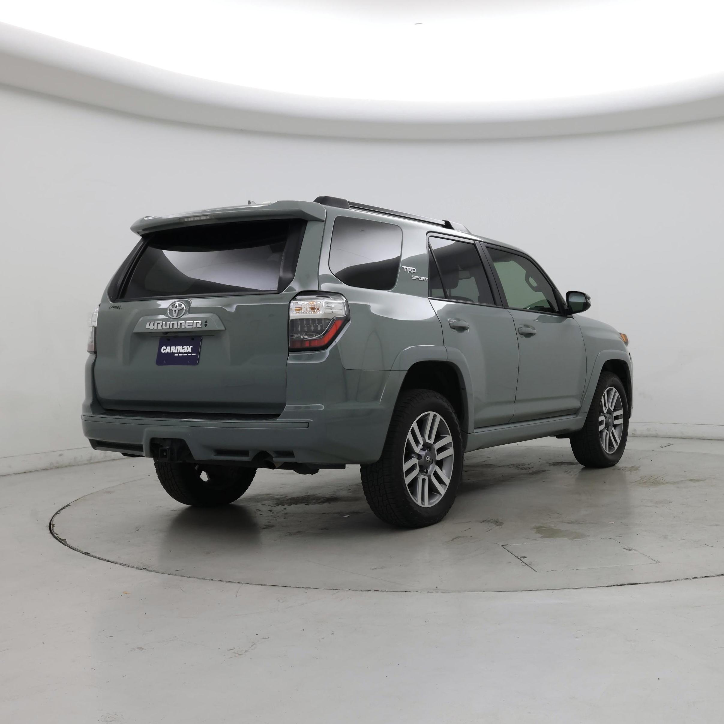 Thumbnail: 2023 Toyota 4Runner - 8