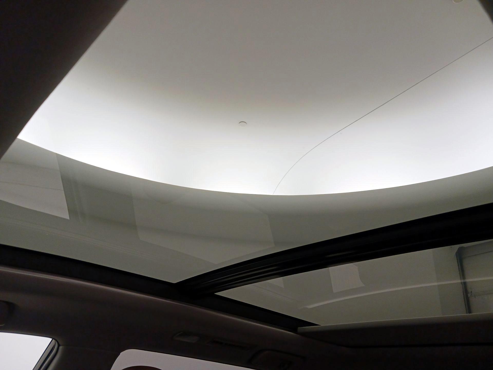 Thumbnail: 2019 Toyota Highlander - 20