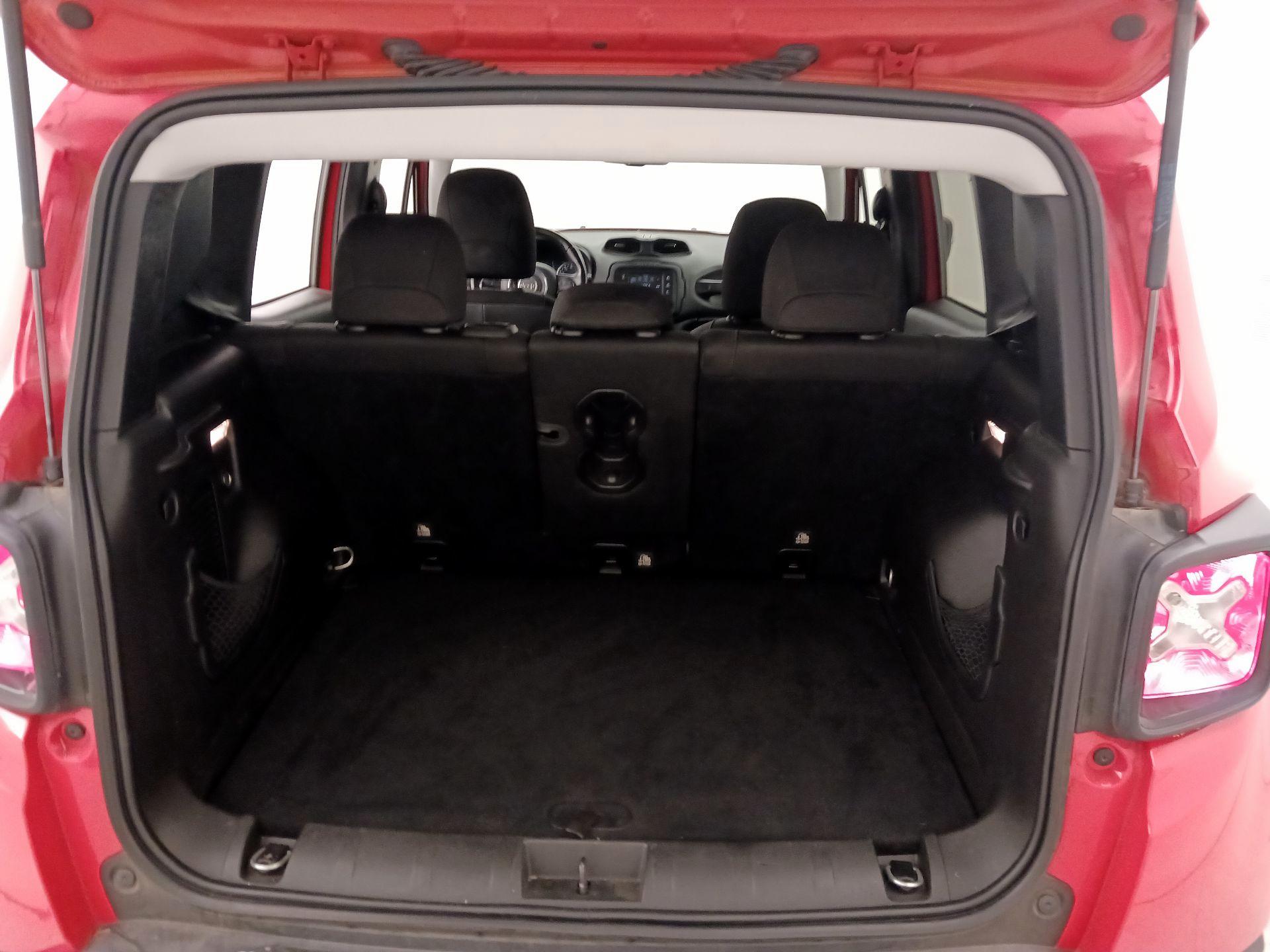 Thumbnail: 2017 Jeep Renegade - 20