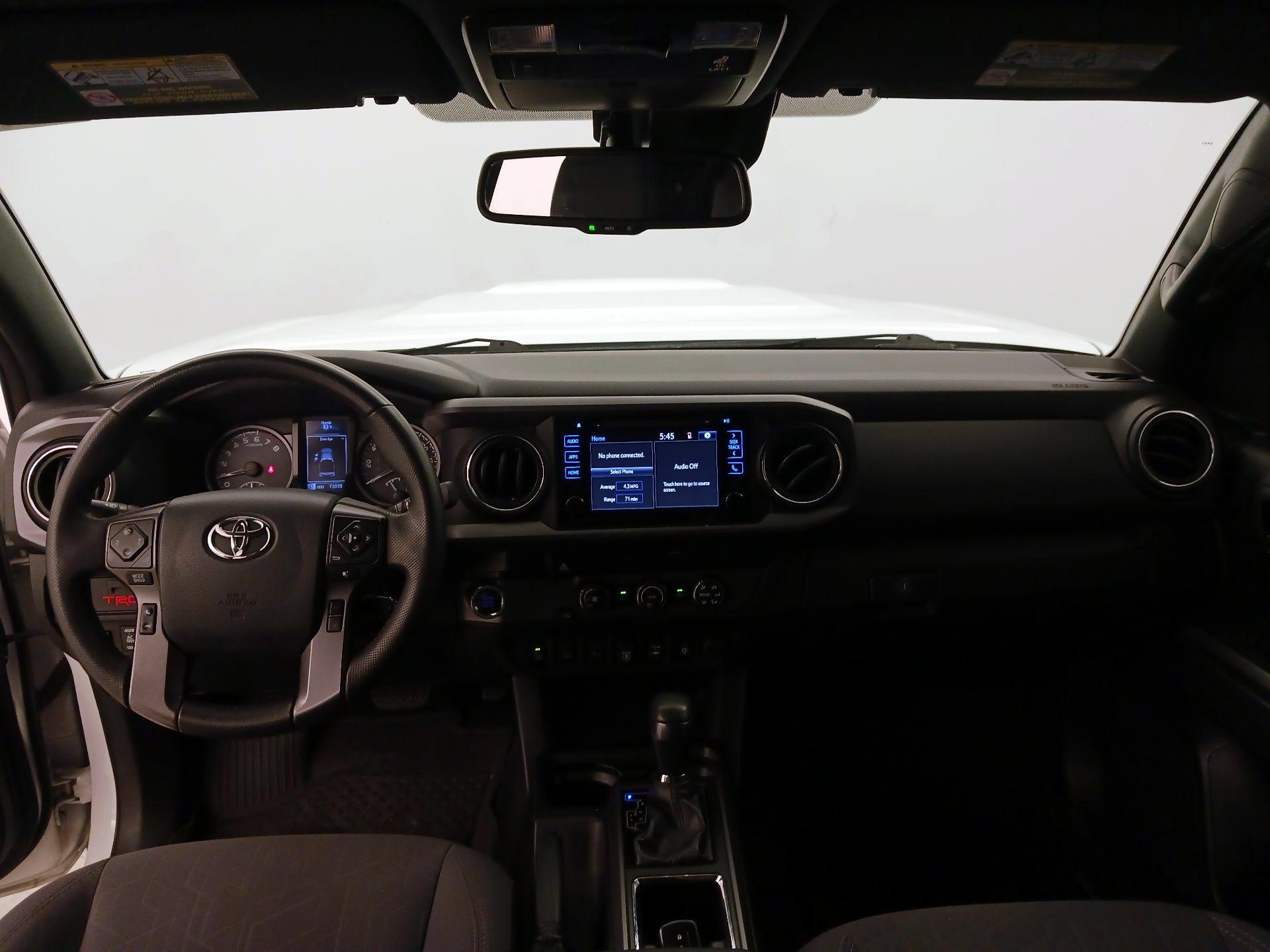 Thumbnail: 2019 Toyota Tacoma - 9