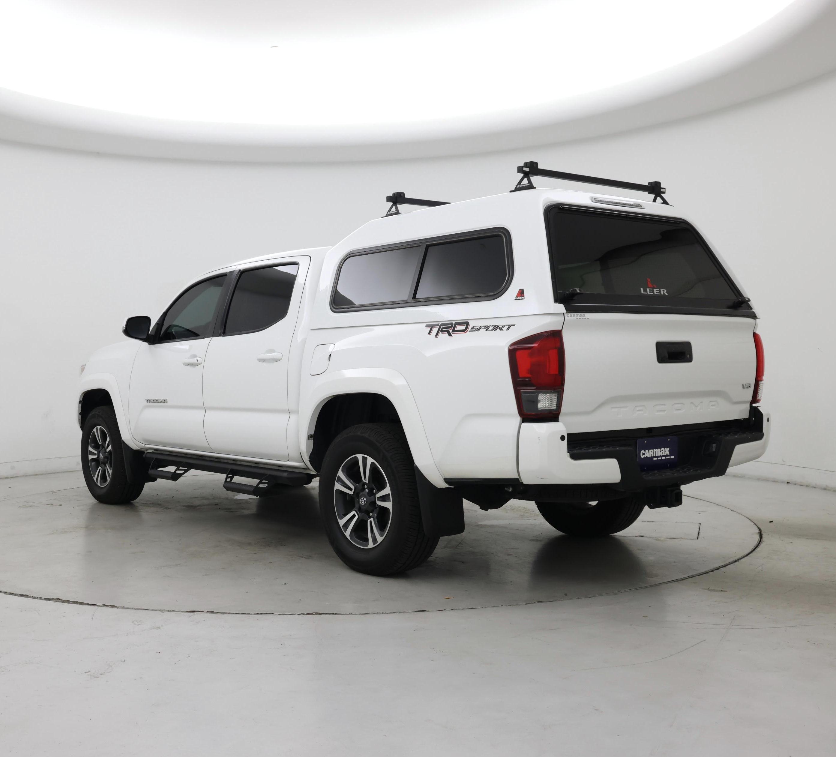 Thumbnail: 2019 Toyota Tacoma - 2