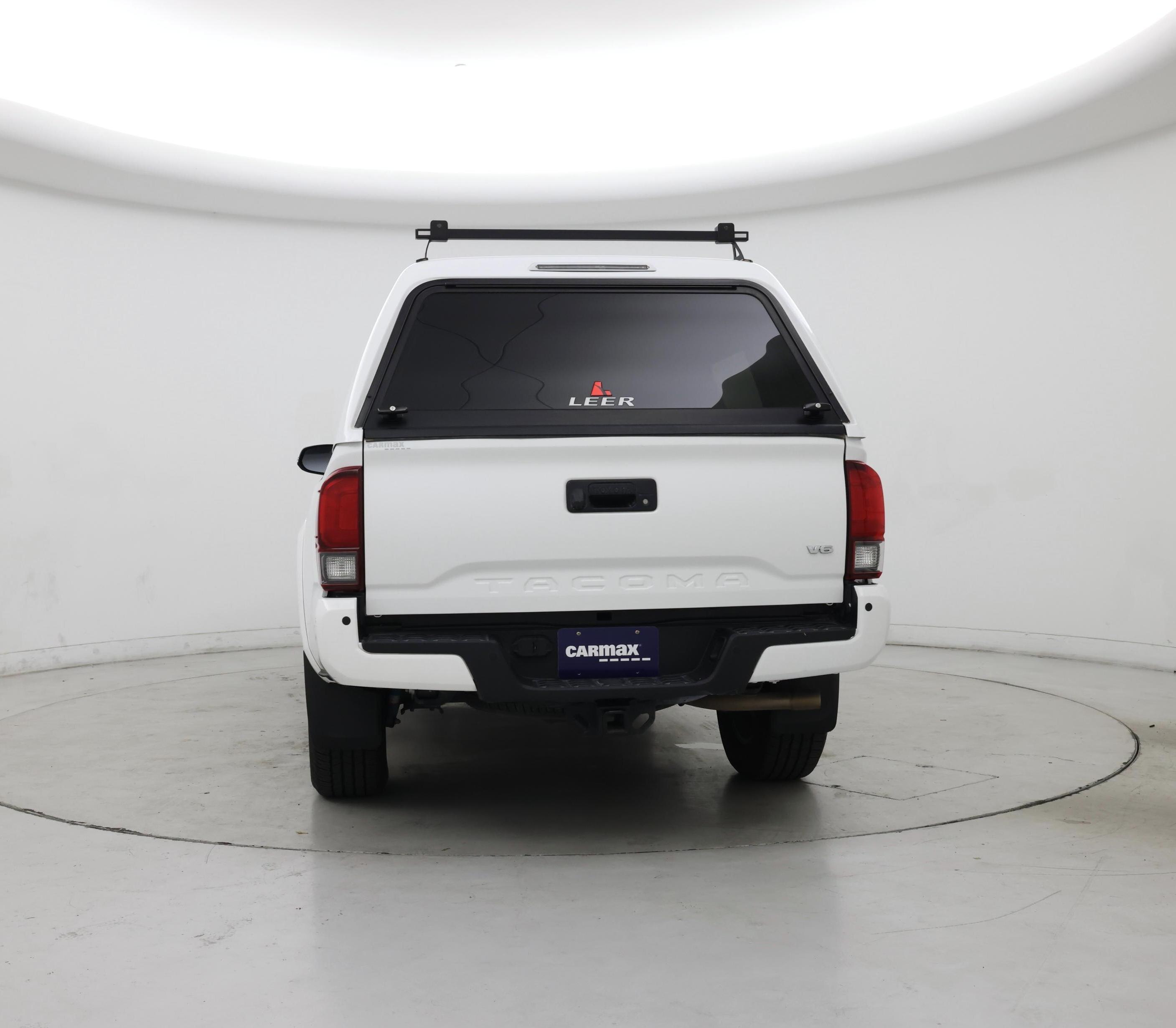 Thumbnail: 2019 Toyota Tacoma - 6