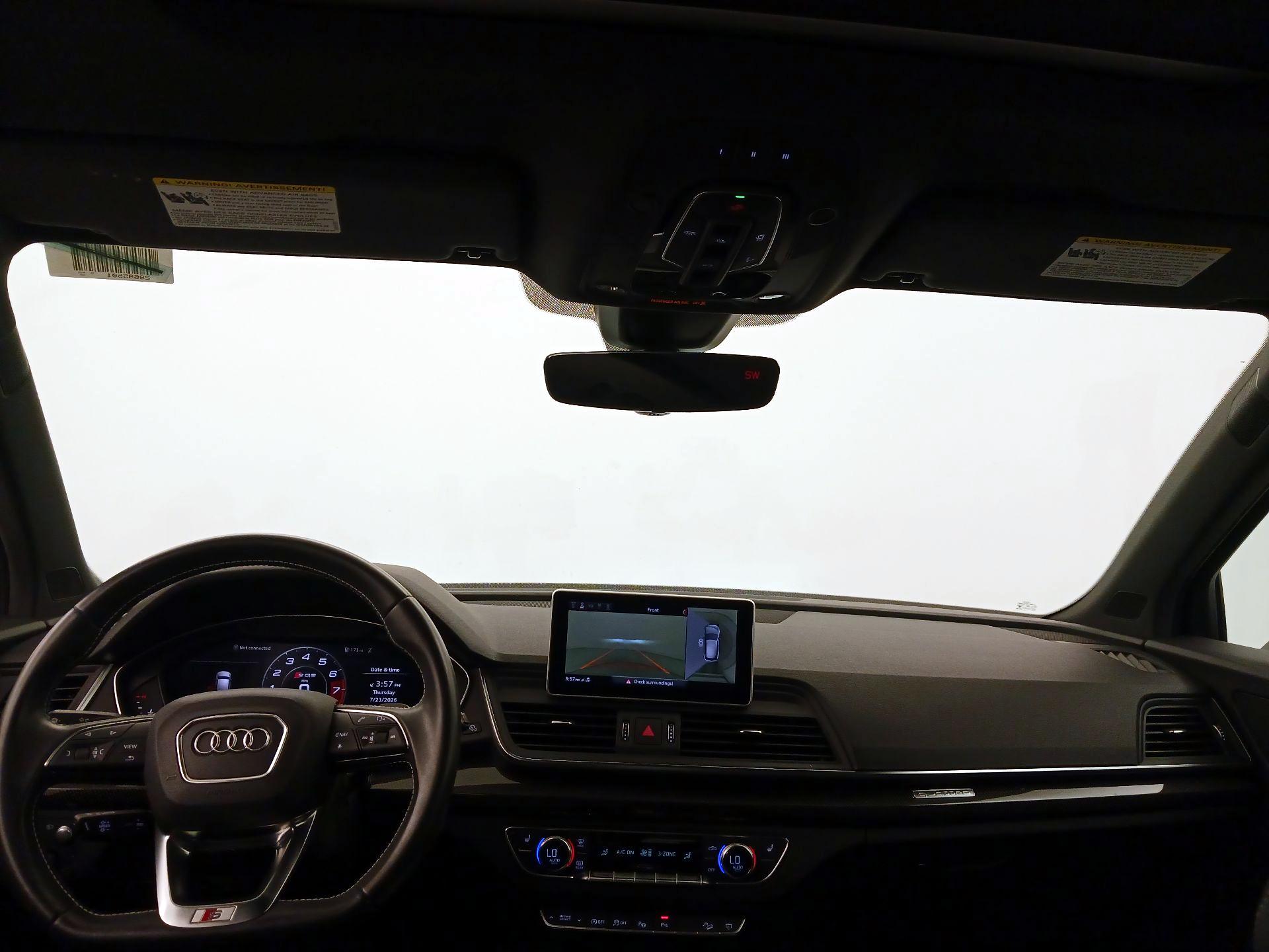 Thumbnail: 2019 Audi SQ5 - 9