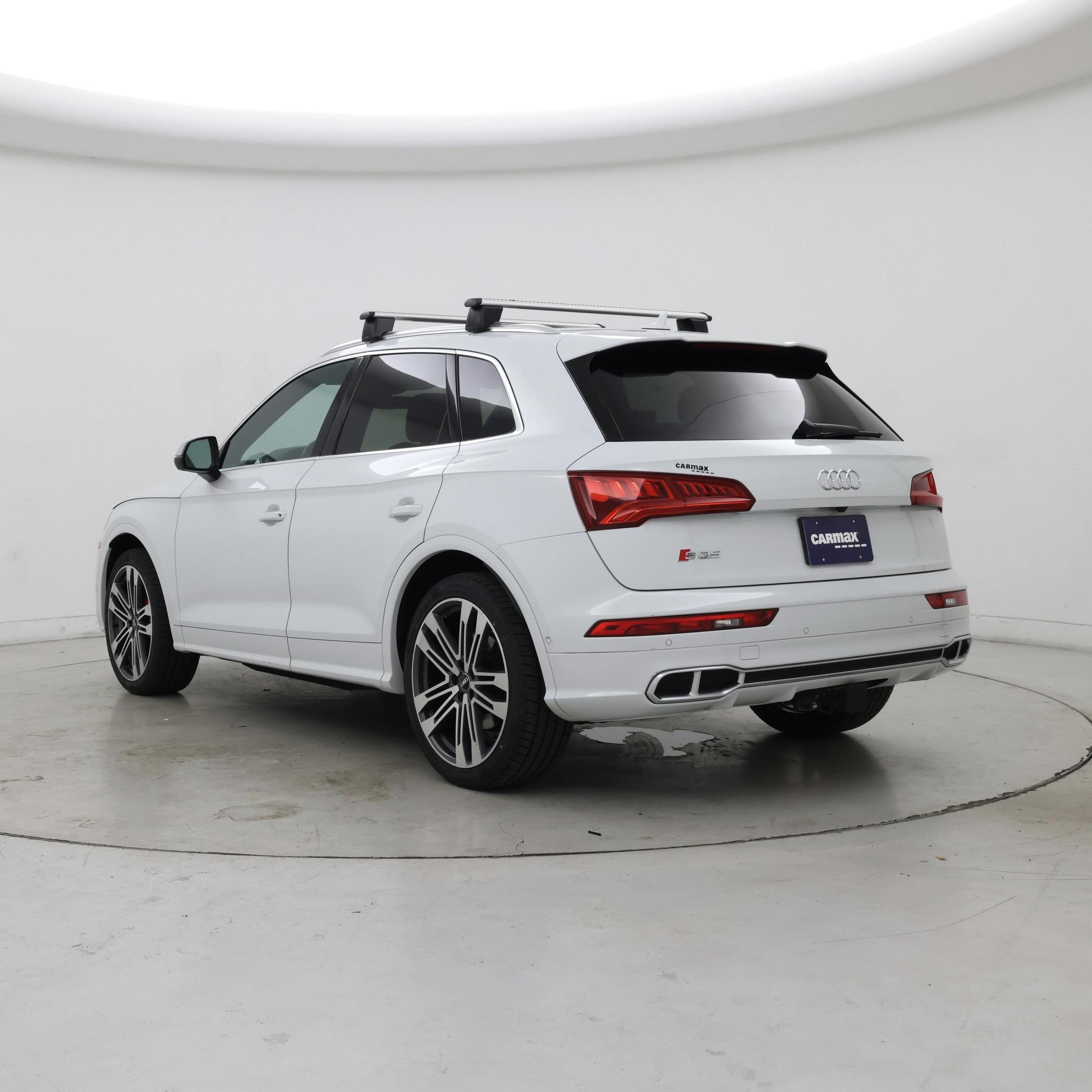 Thumbnail: 2019 Audi SQ5 - 2