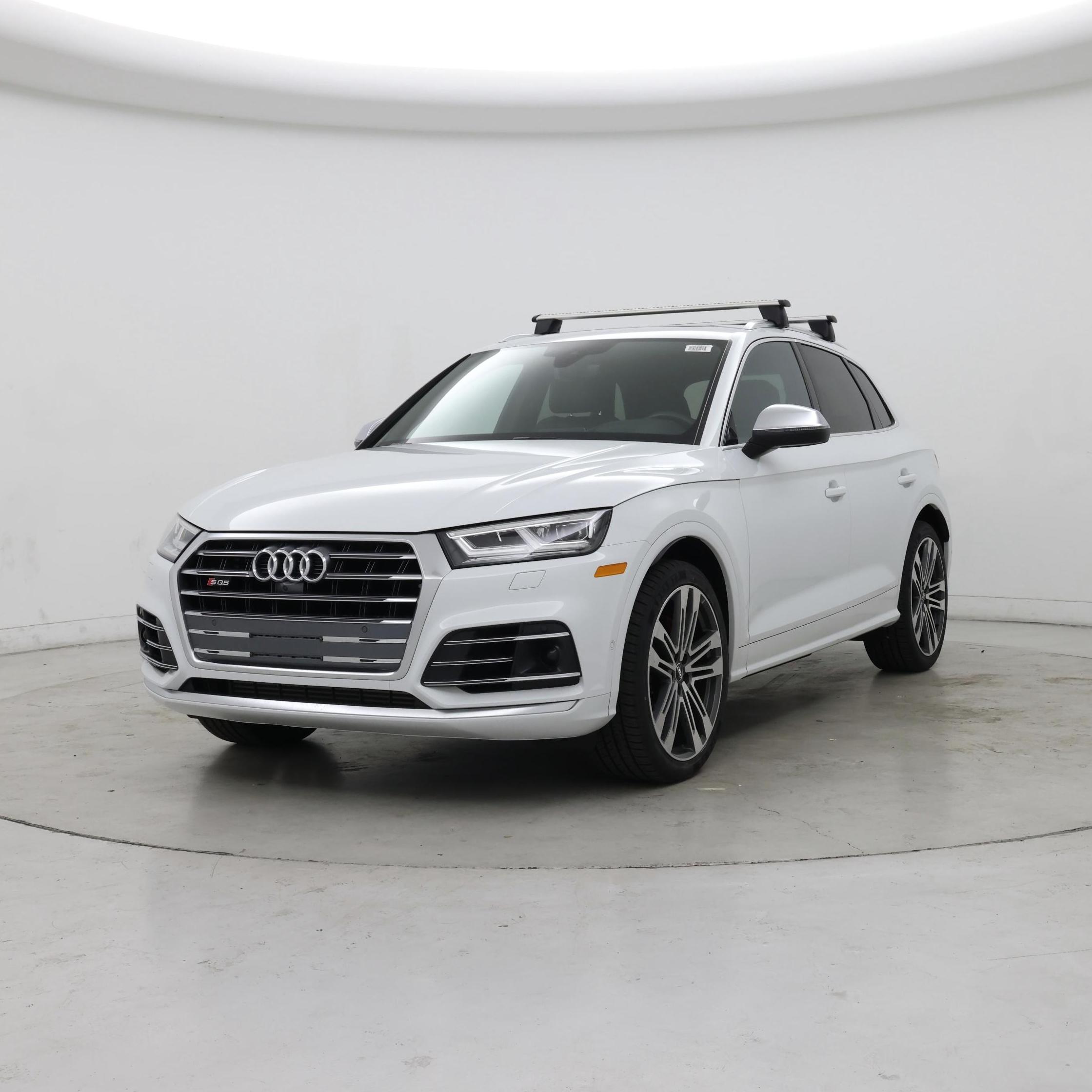 Thumbnail: 2019 Audi SQ5 - 4