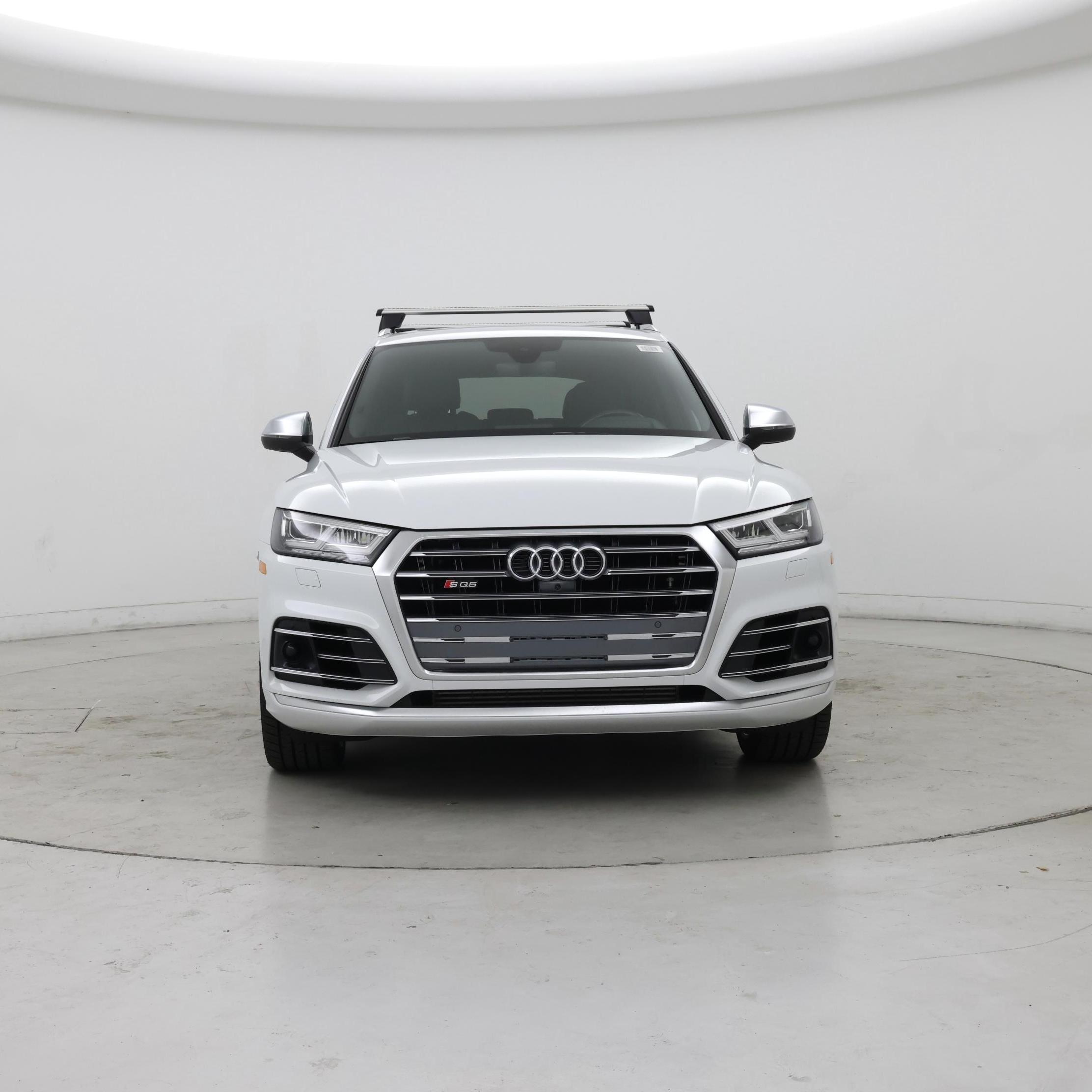 Thumbnail: 2019 Audi SQ5 - 5
