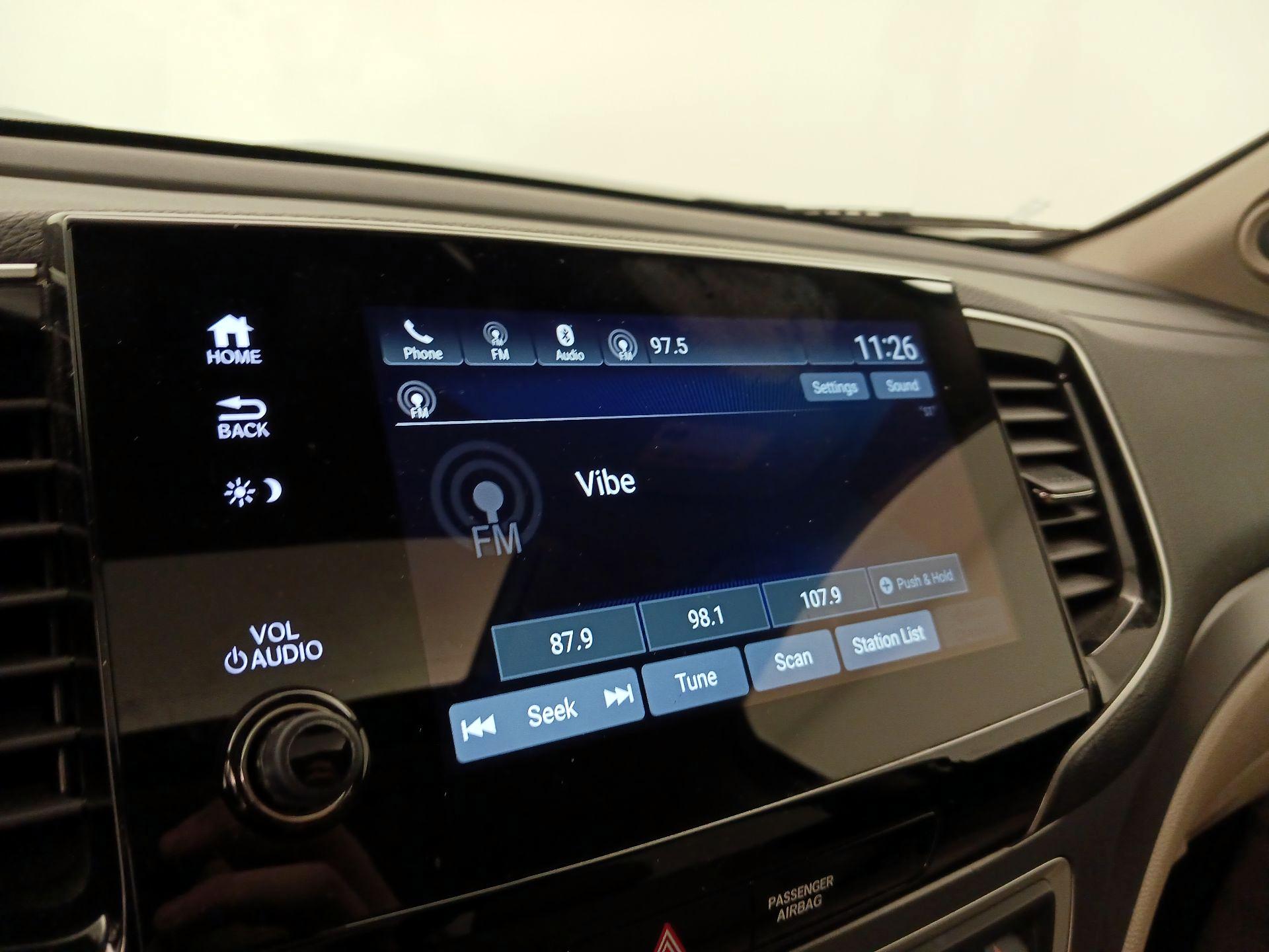 Thumbnail: 2019 Honda Pilot - 15