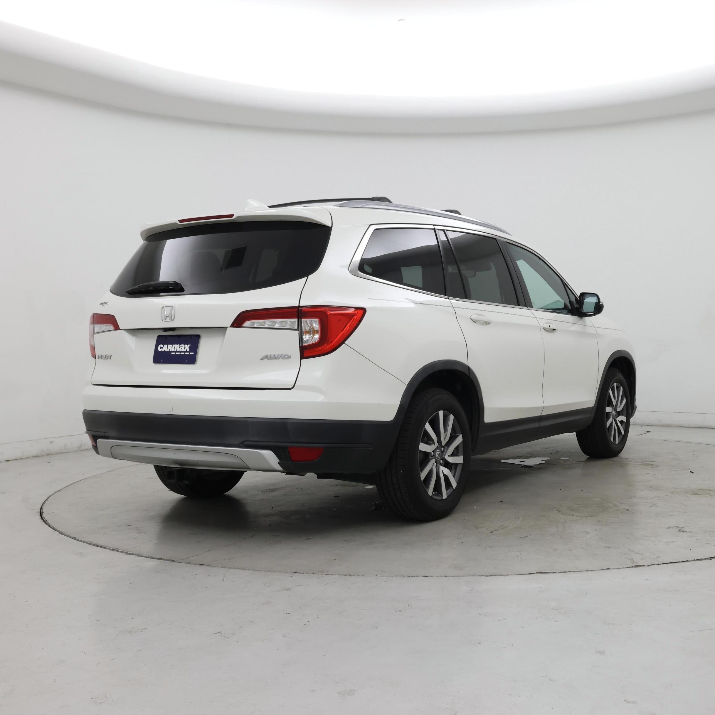 Thumbnail: 2019 Honda Pilot - 8