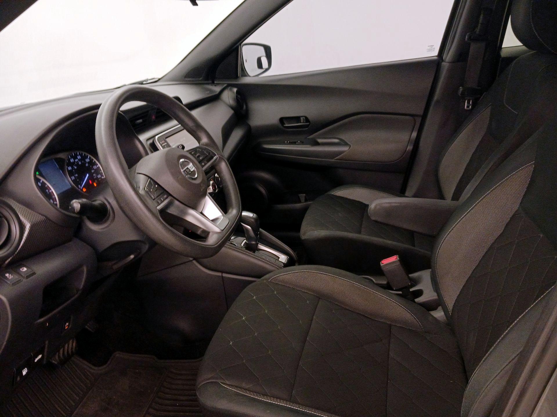 Thumbnail: 2019 Nissan Kicks - 11
