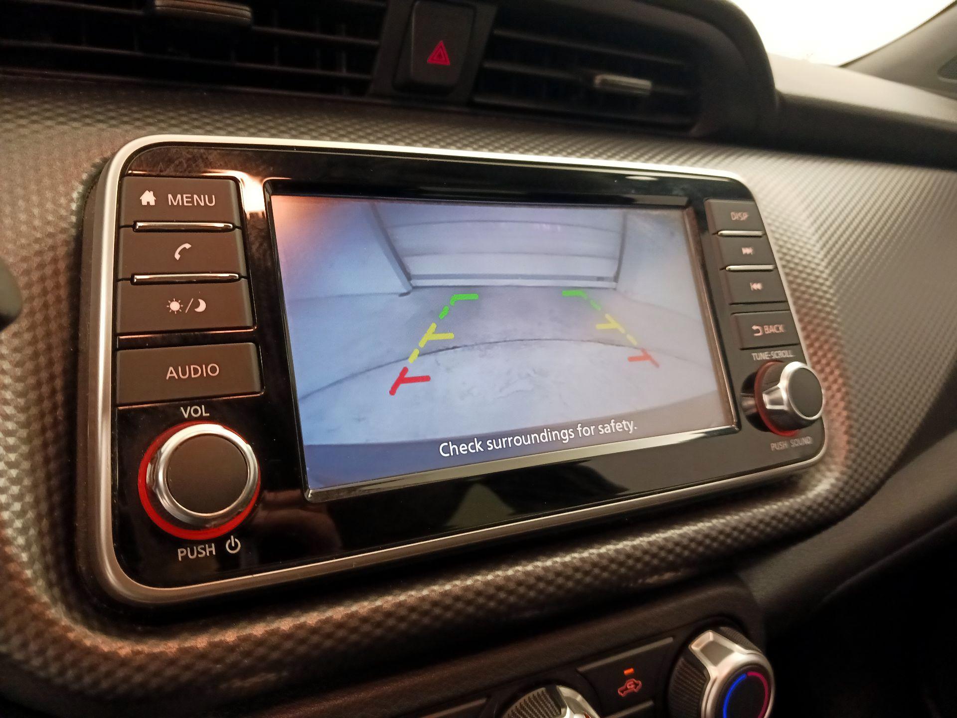Thumbnail: 2019 Nissan Kicks - 14