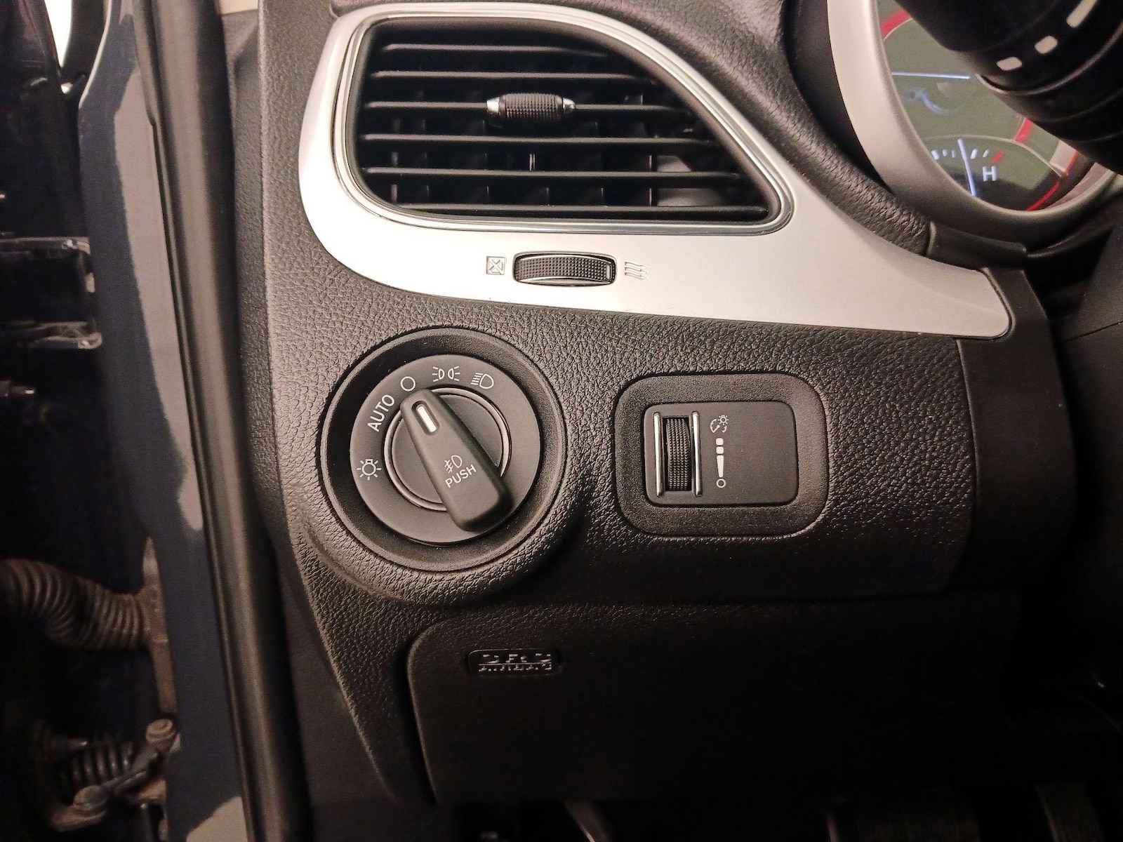 2018 Dodge Journey SXT - Photo 14