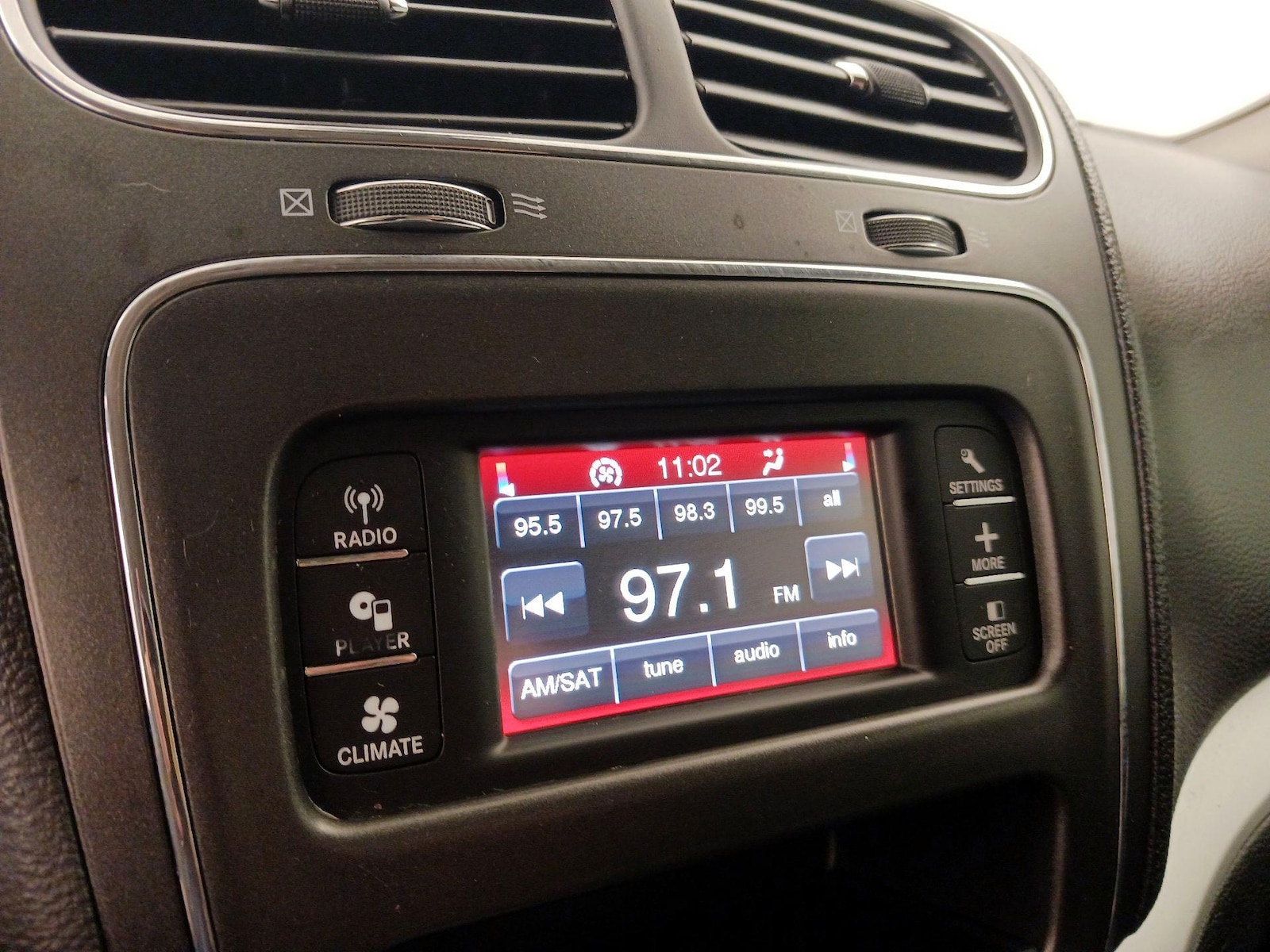 2018 Dodge Journey SXT - Photo 15