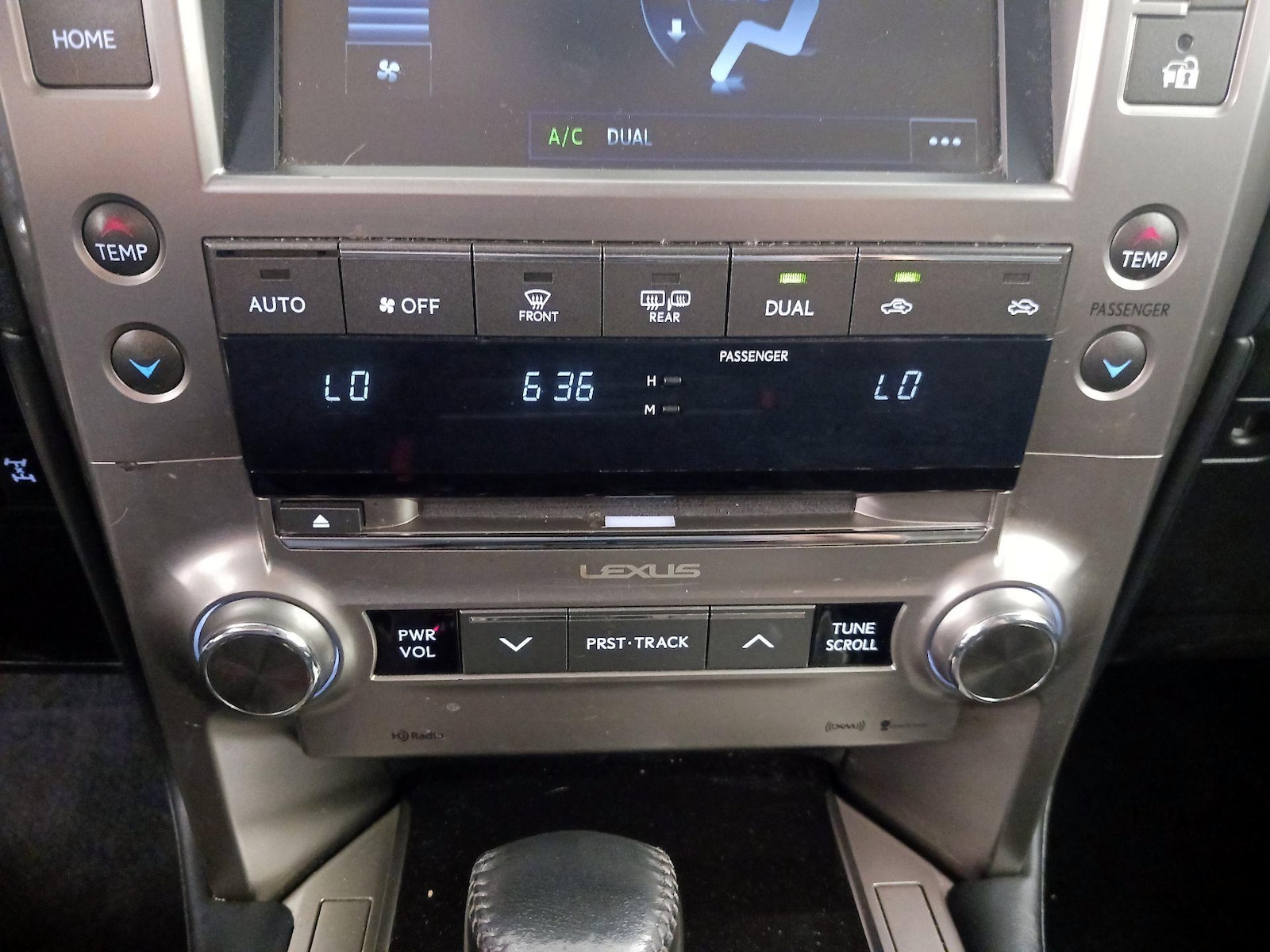 2019 Lexus GX - Photo 17