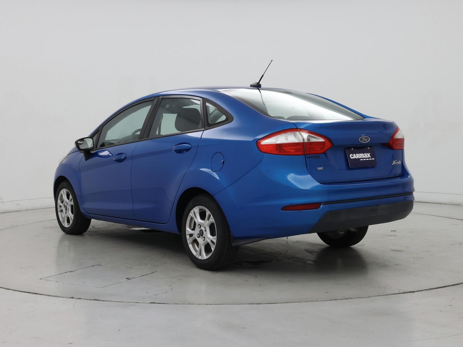 2014 Ford Fiesta SE - Photo 3