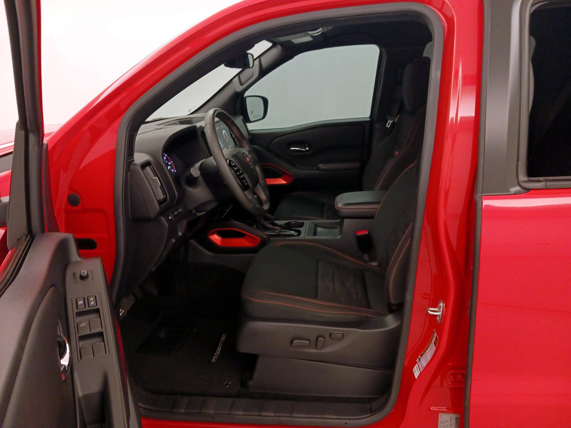 Thumbnail: 2025 Nissan Frontier - 11