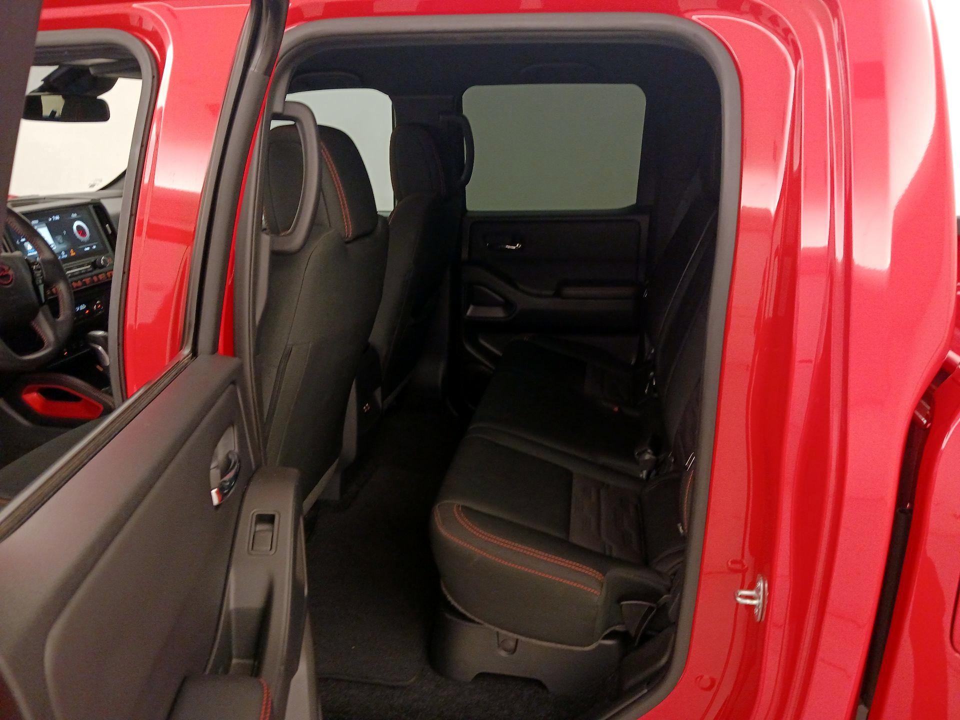 Thumbnail: 2025 Nissan Frontier - 19